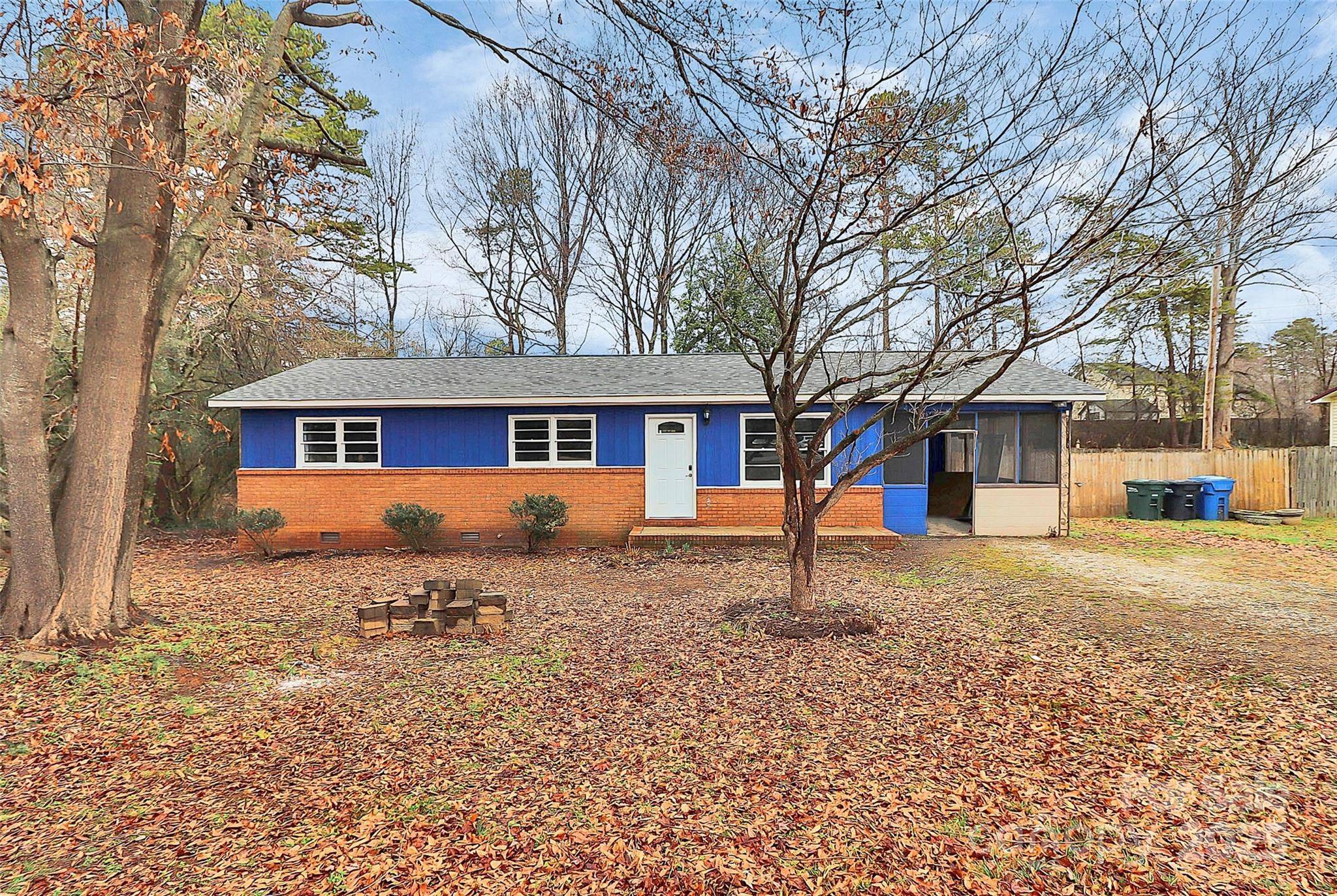 Troutman, NC 28166,333 S Eastway DR