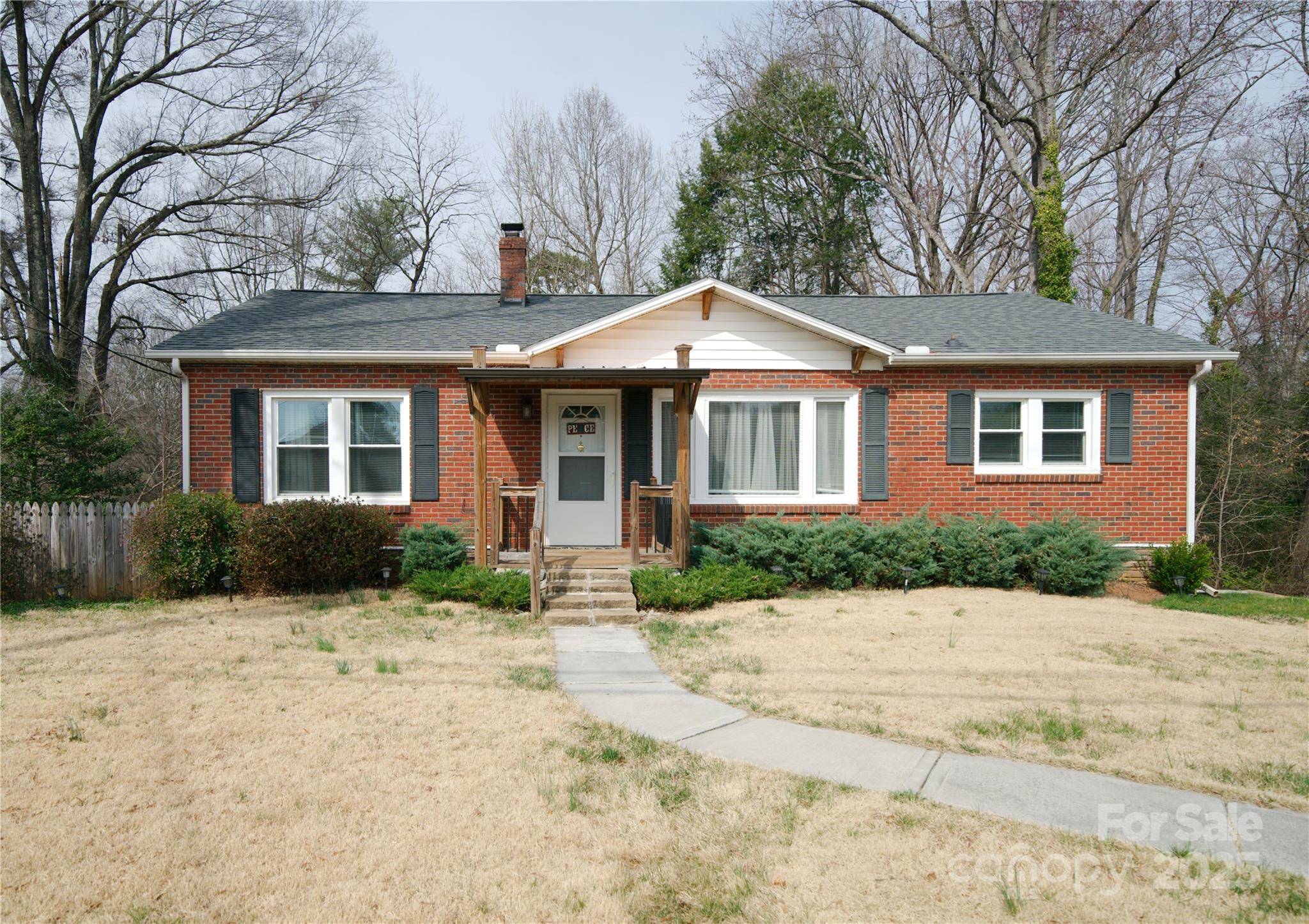 Hickory, NC 28601,3039 N Center ST #10/C