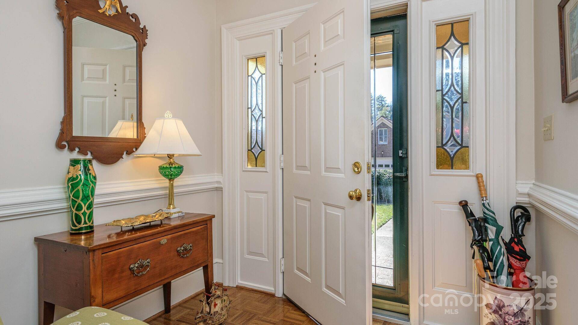 Hendersonville, NC 28739,128 Glenbrook DR