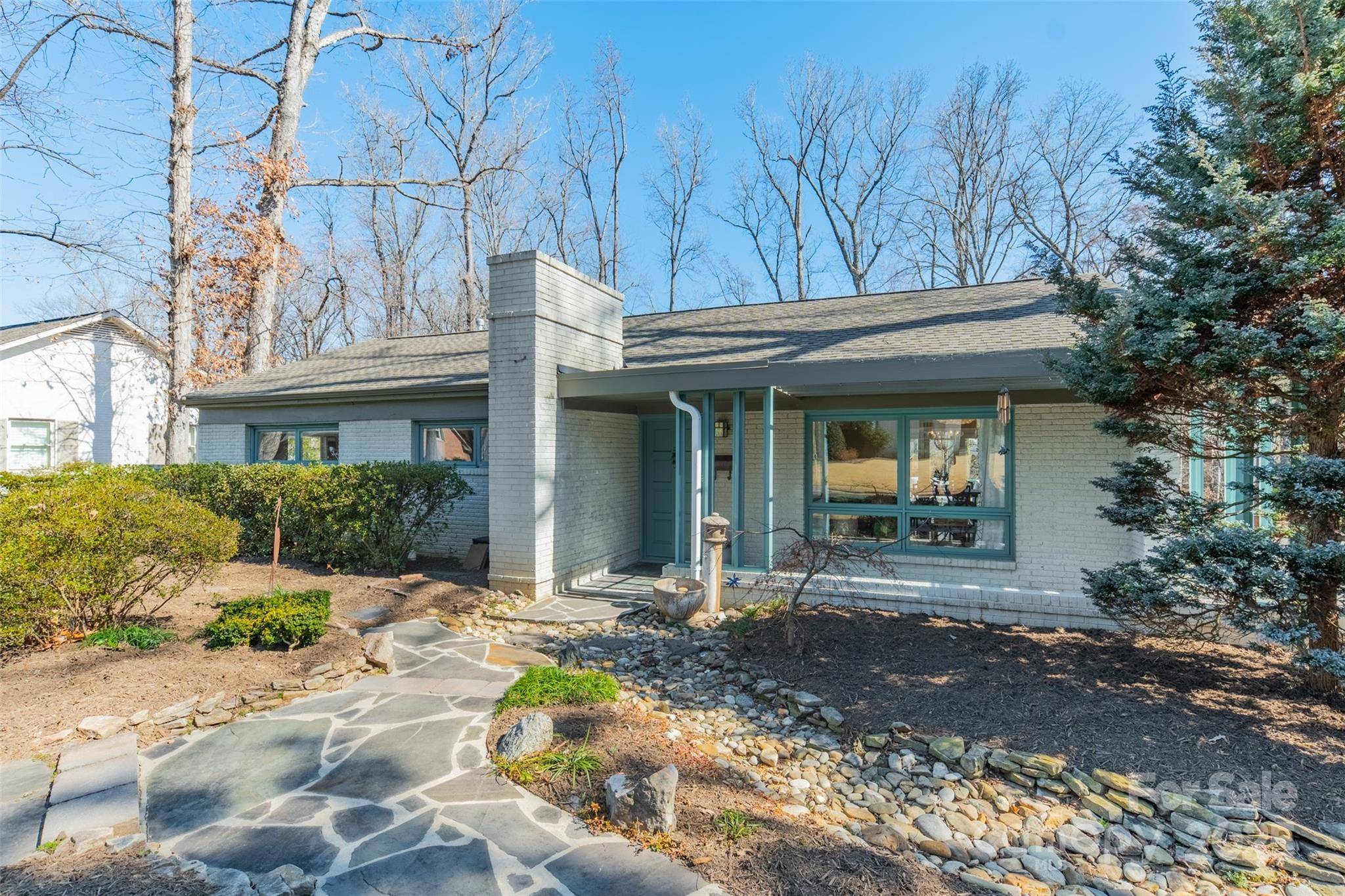 Charlotte, NC 28211,2501 Tanglewood LN