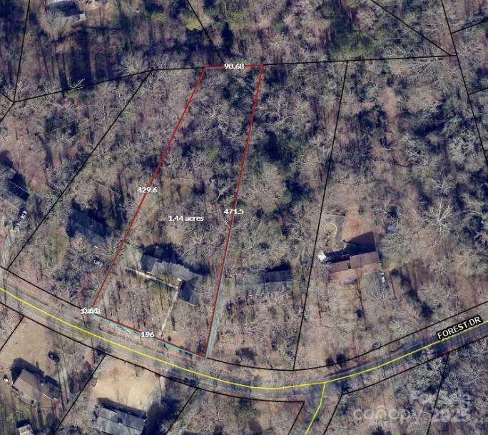 Lancaster, SC 29720,906 Forest DR