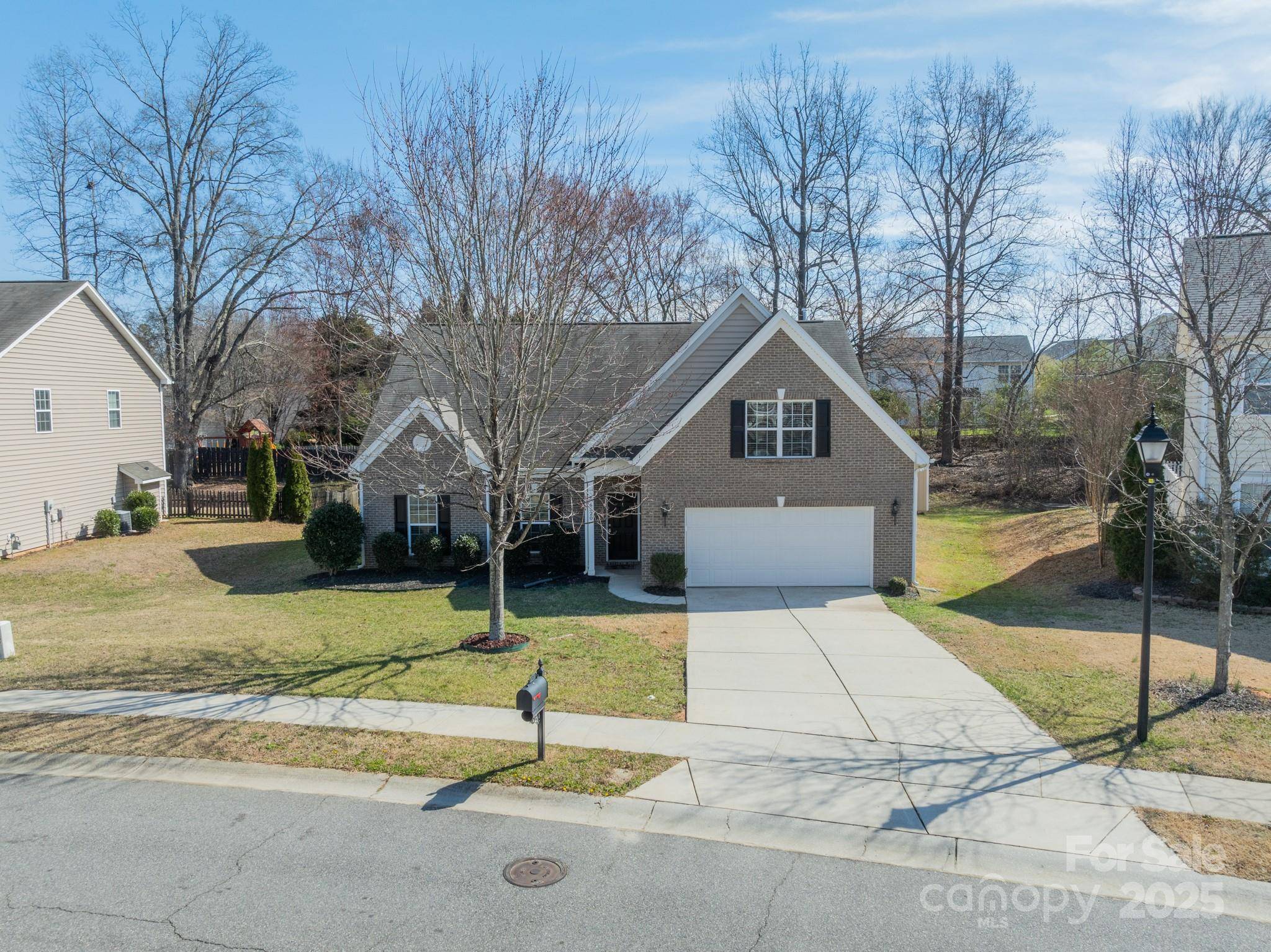 Matthews, NC 28105,6520 Fieldstone Manor DR