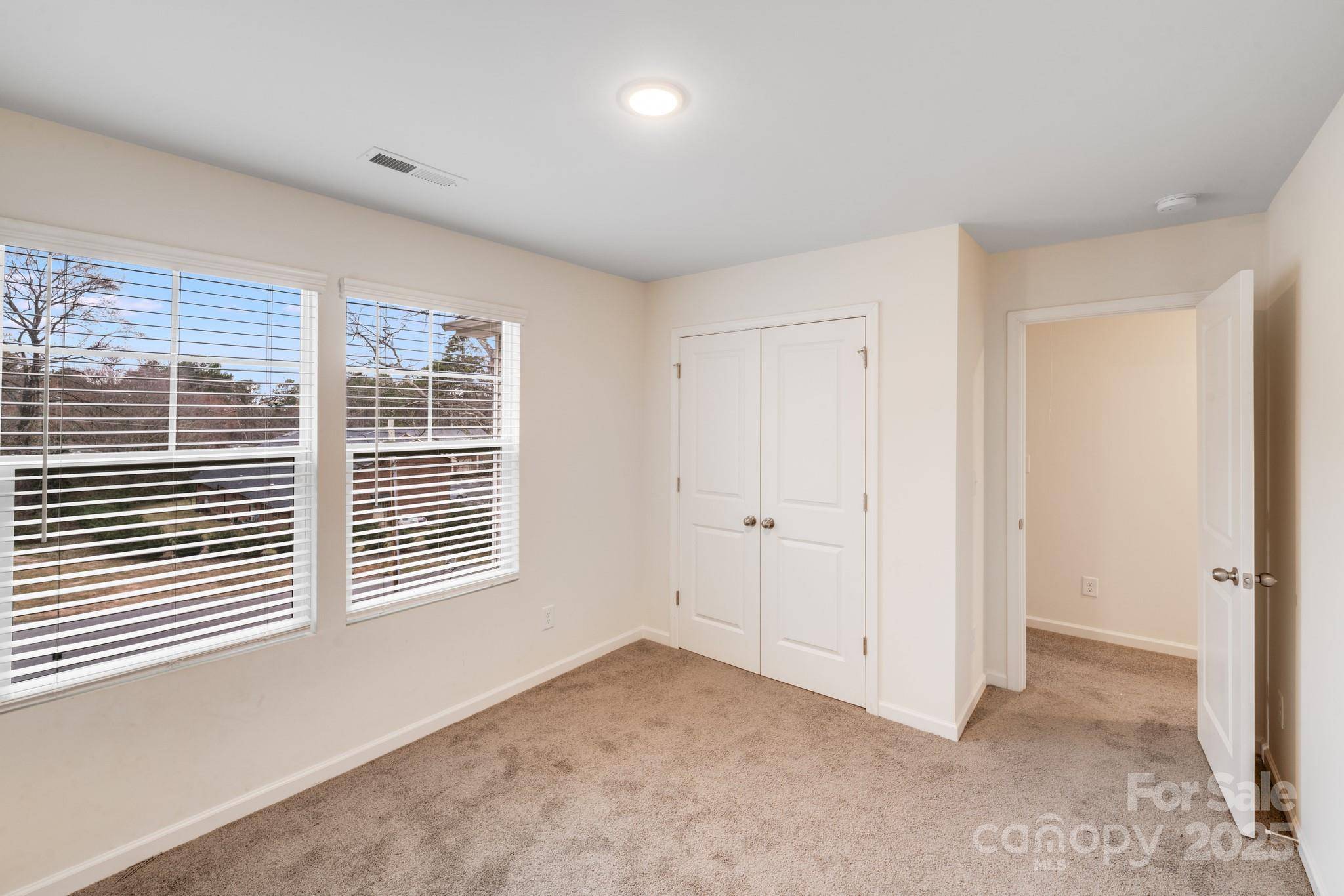 Lincolnton, NC 28092,834 N Flint ST