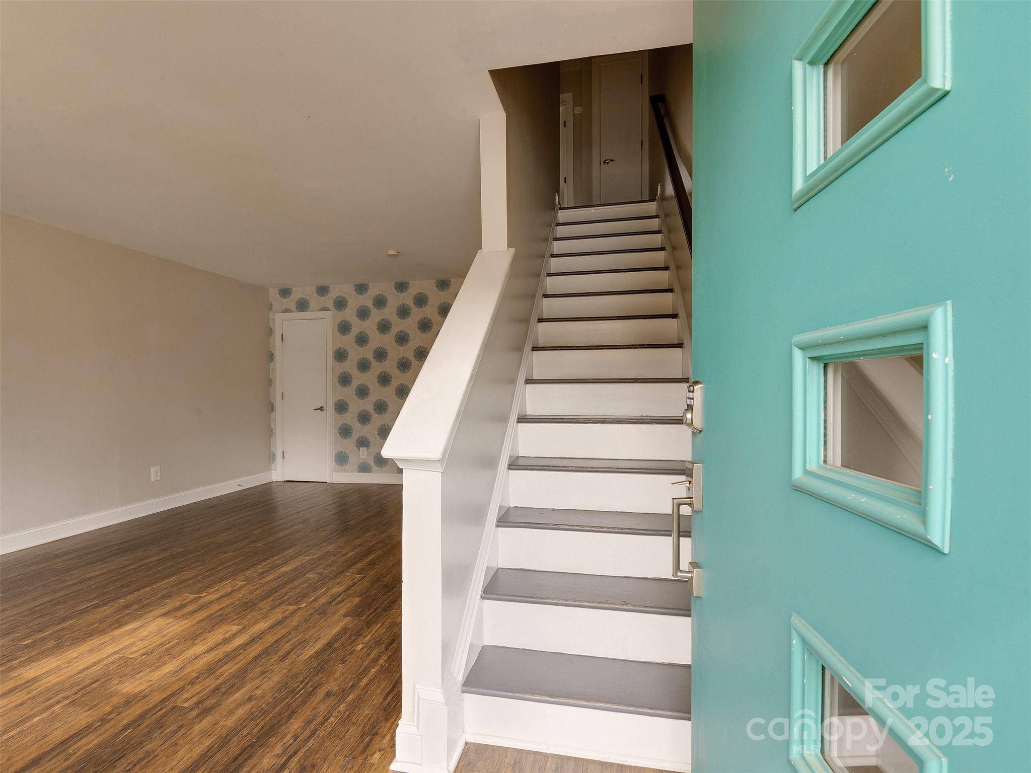 Charlotte, NC 28216,307 French ST