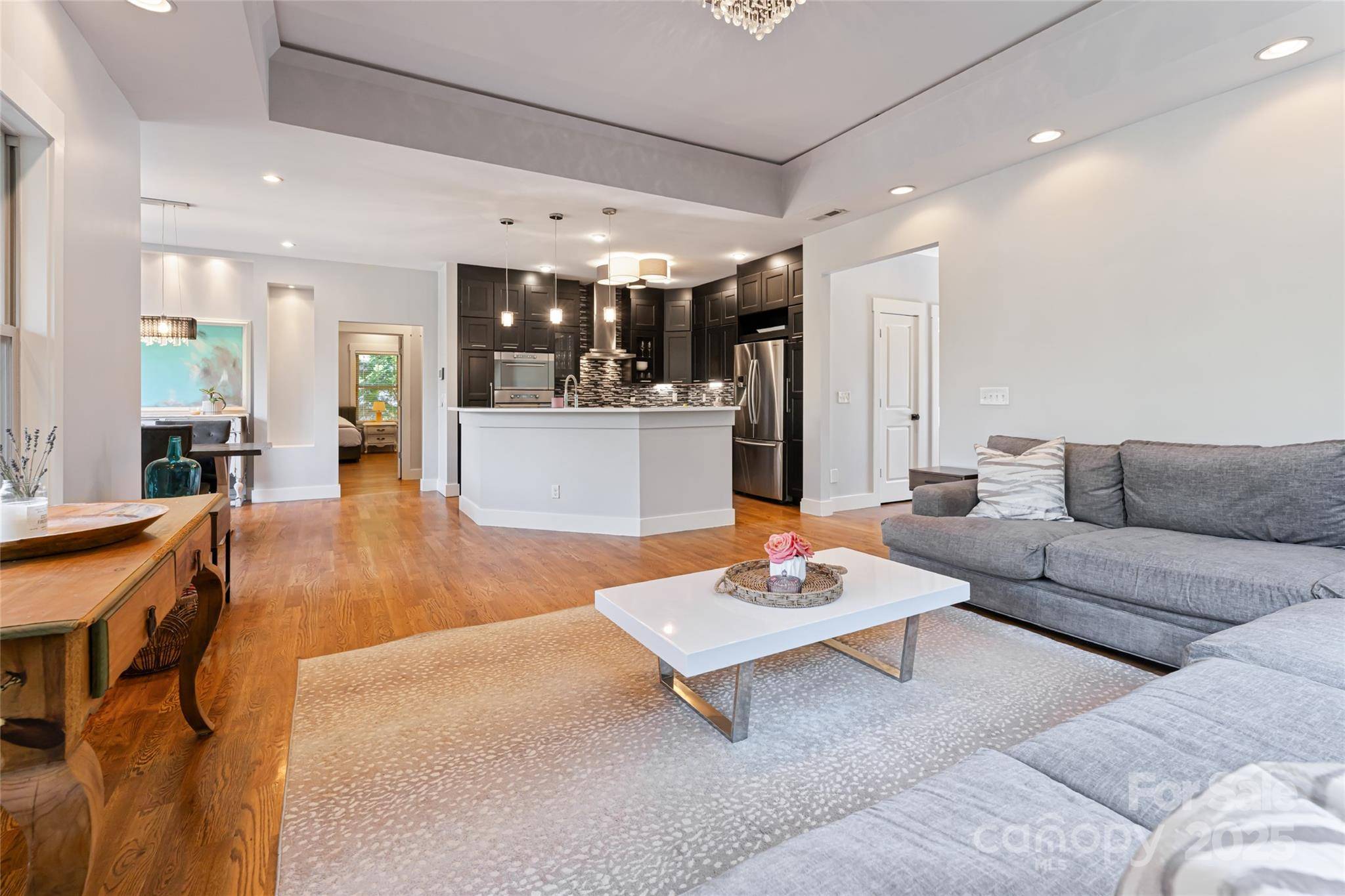 Asheville, NC 28805,31 White Pine DR