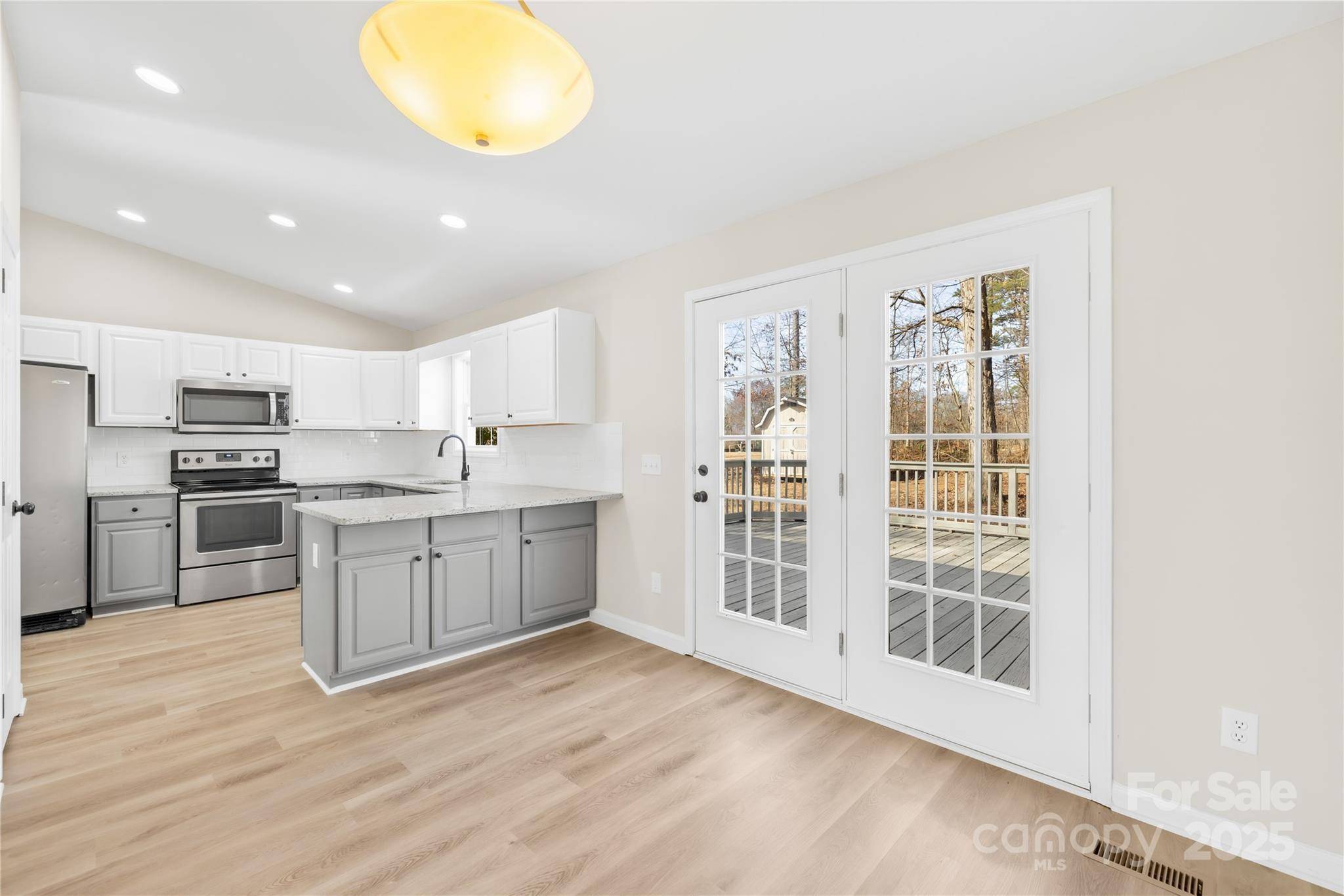 Statesville, NC 28625,120 Roger DR