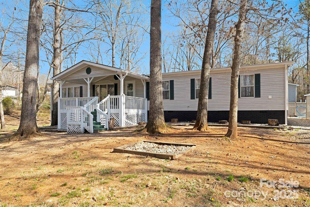Badin Lake, NC 28127,140 Sanford LN
