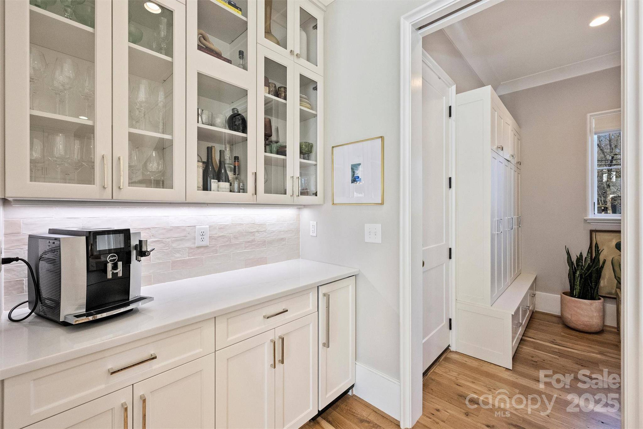 Charlotte, NC 28207,2509 Montrose CT