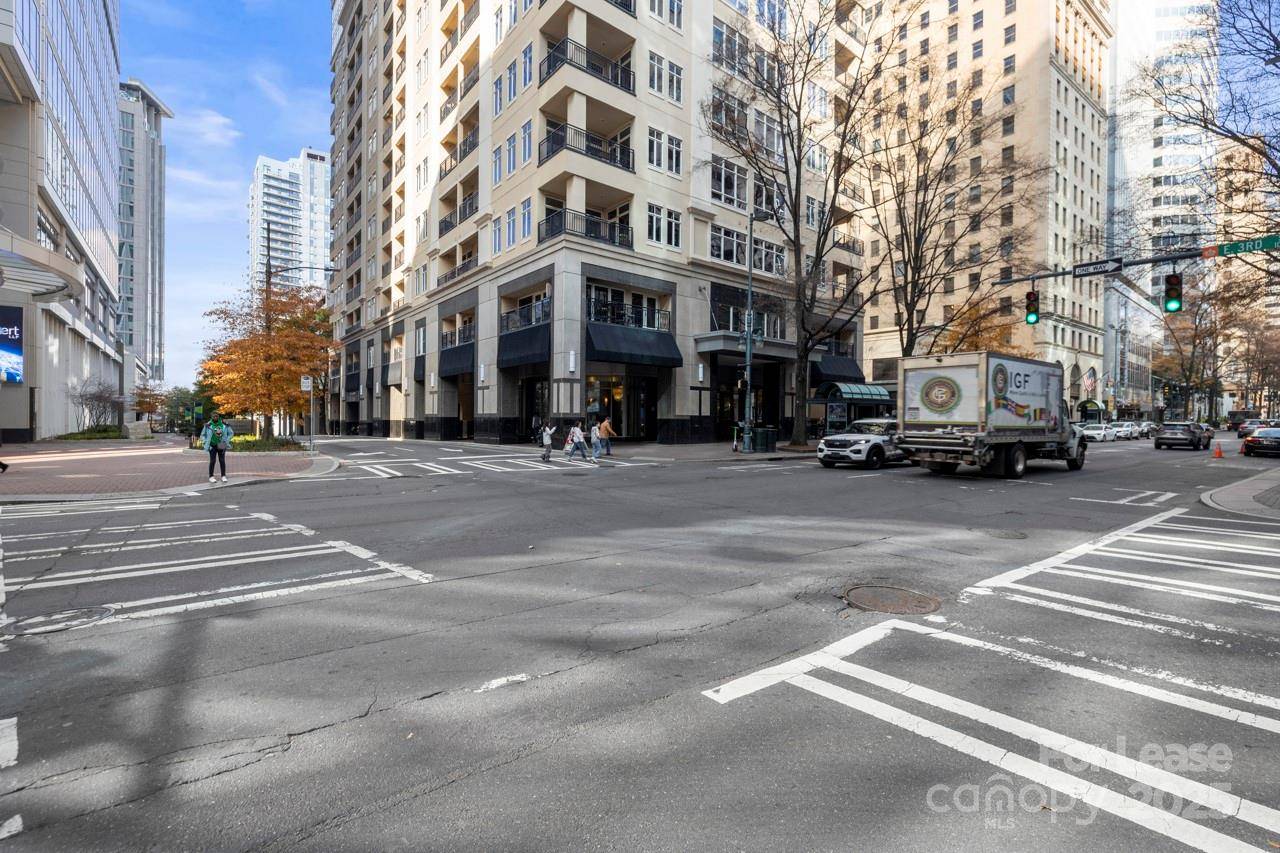 Charlotte, NC 28202,230 S Tryon ST #409