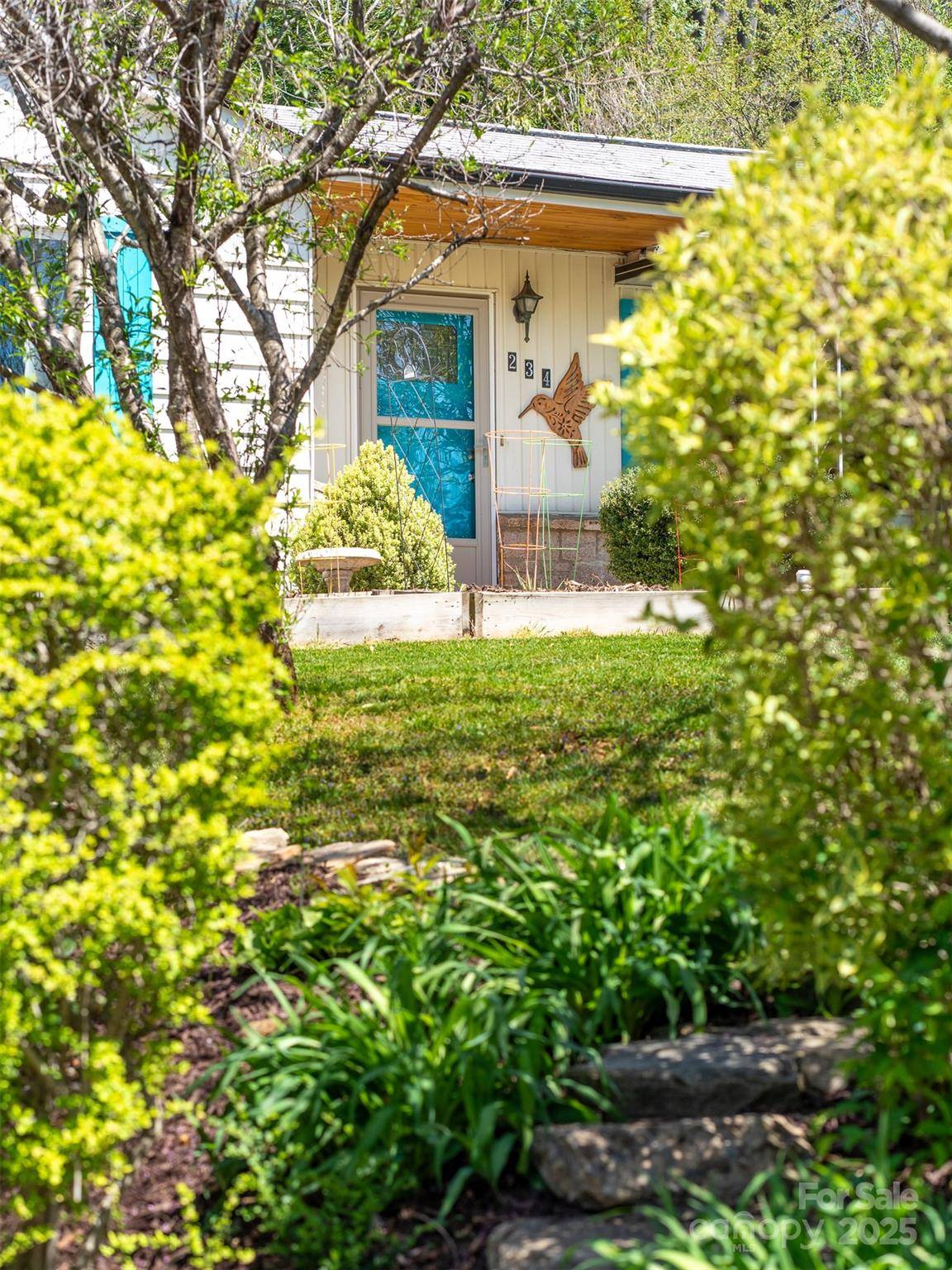 Candler, NC 28715,234 Monte Vista RD