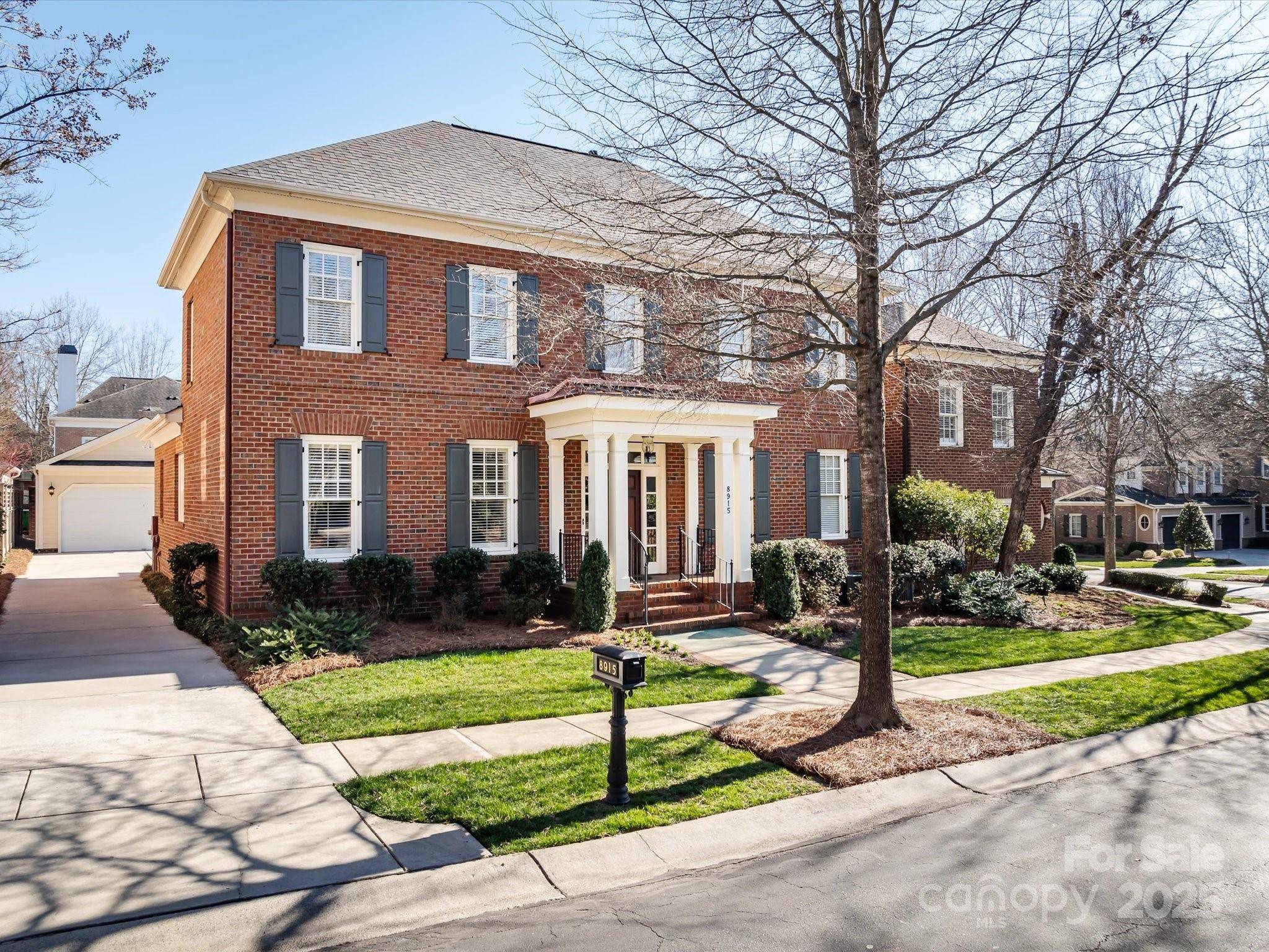 Charlotte, NC 28210,8915 Heydon Hall CIR
