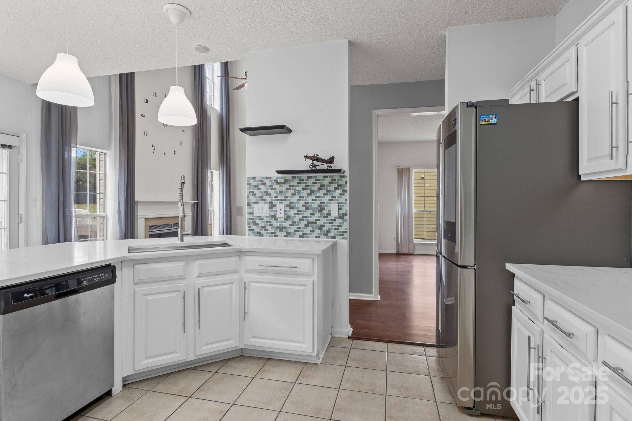 Charlotte, NC 28216,8932 Raven Park DR