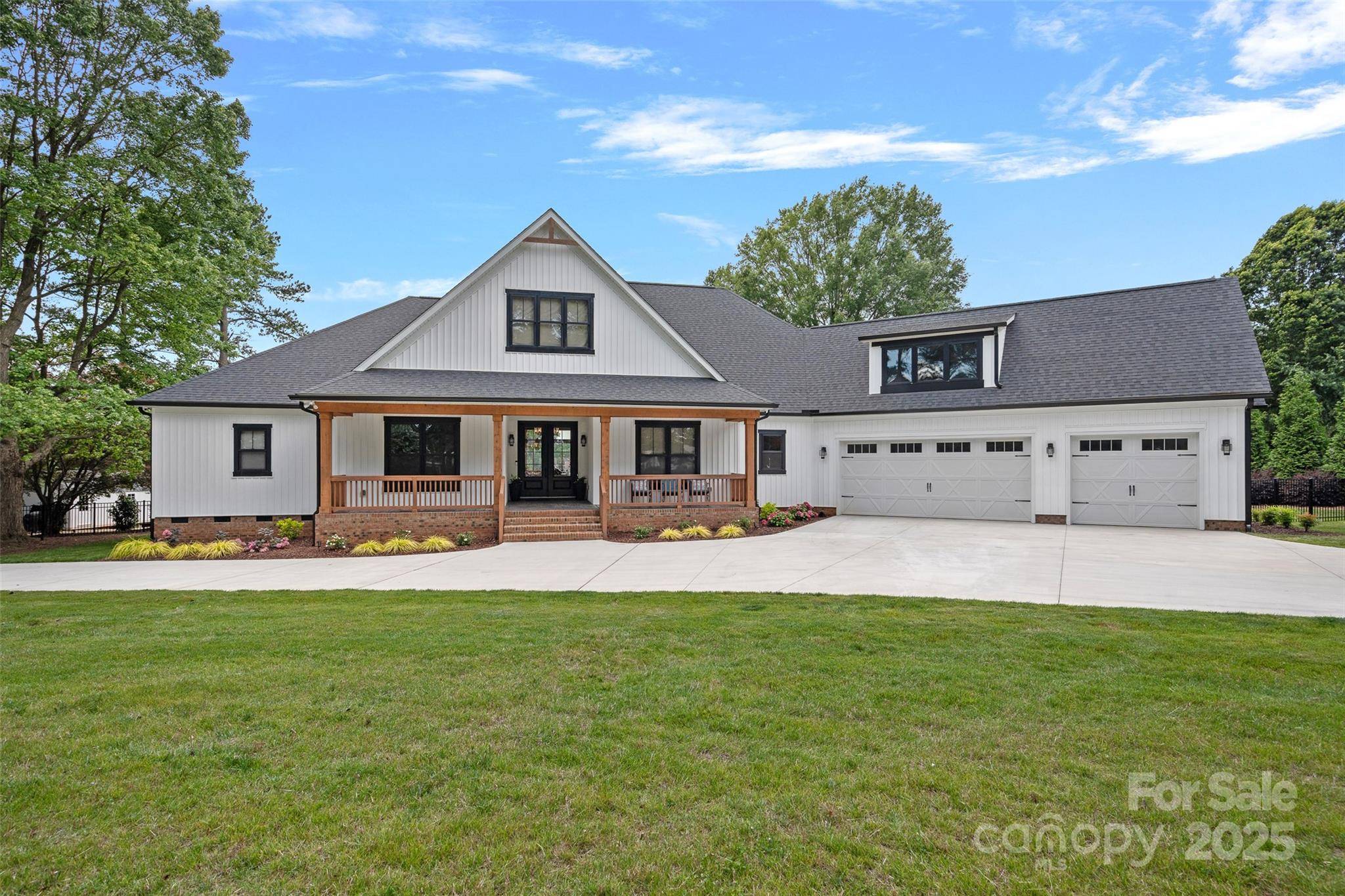Mooresville, NC 28117,106 Beachview DR