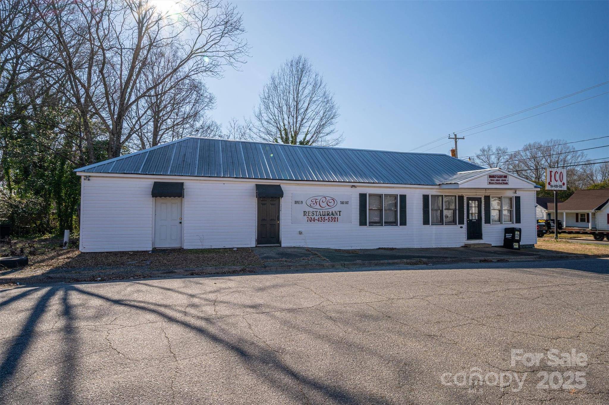 Cherryville, NC 28021,801 W Church ST