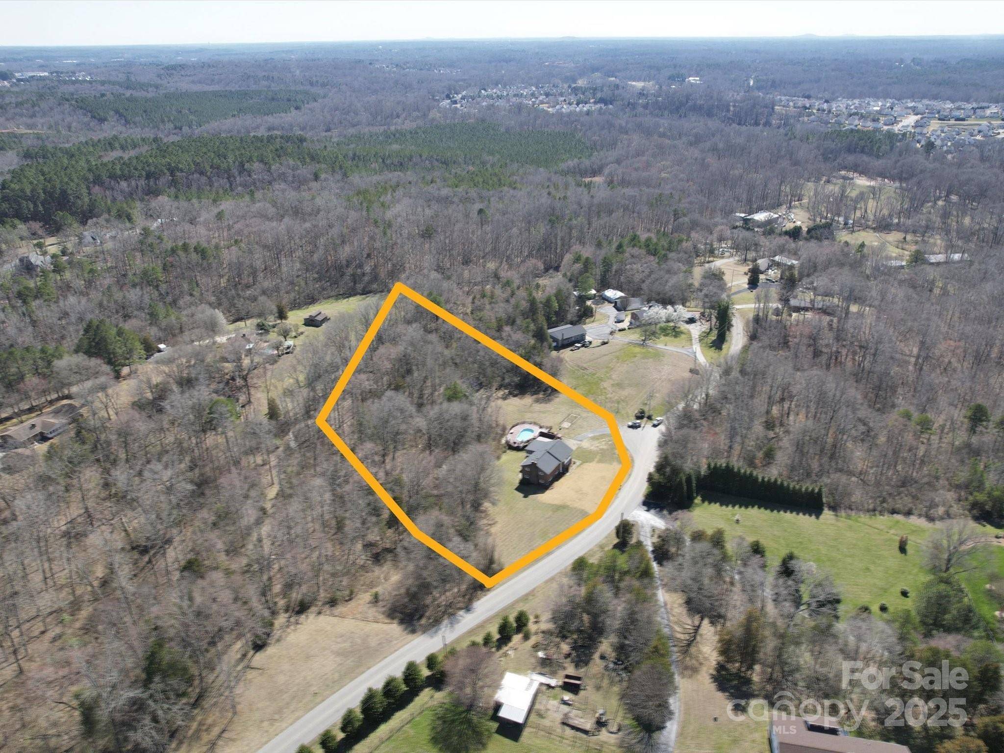 Stanley, NC 28164,257 Hickory Hill LN