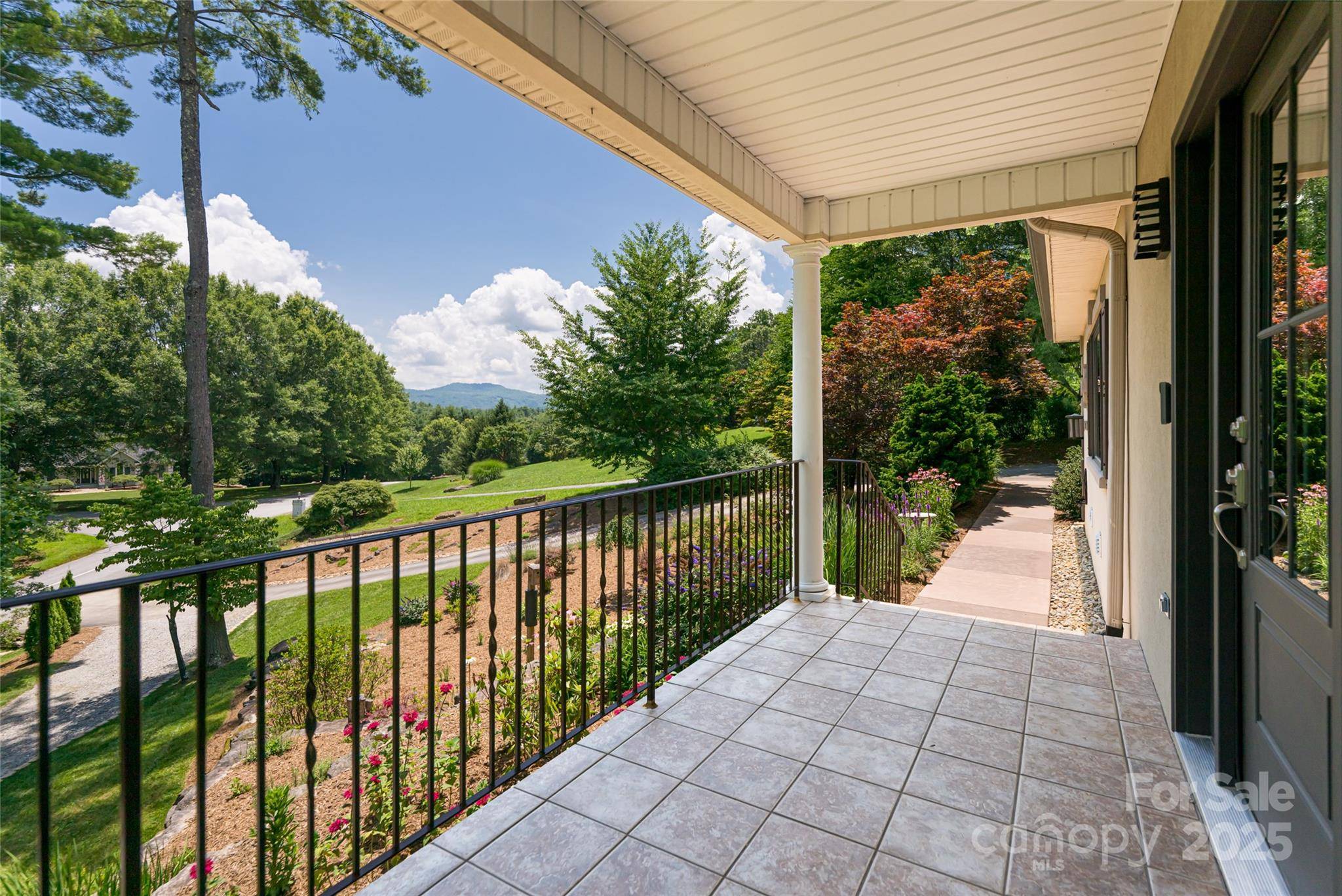 Hendersonville, NC 28739,649 Rickel DR