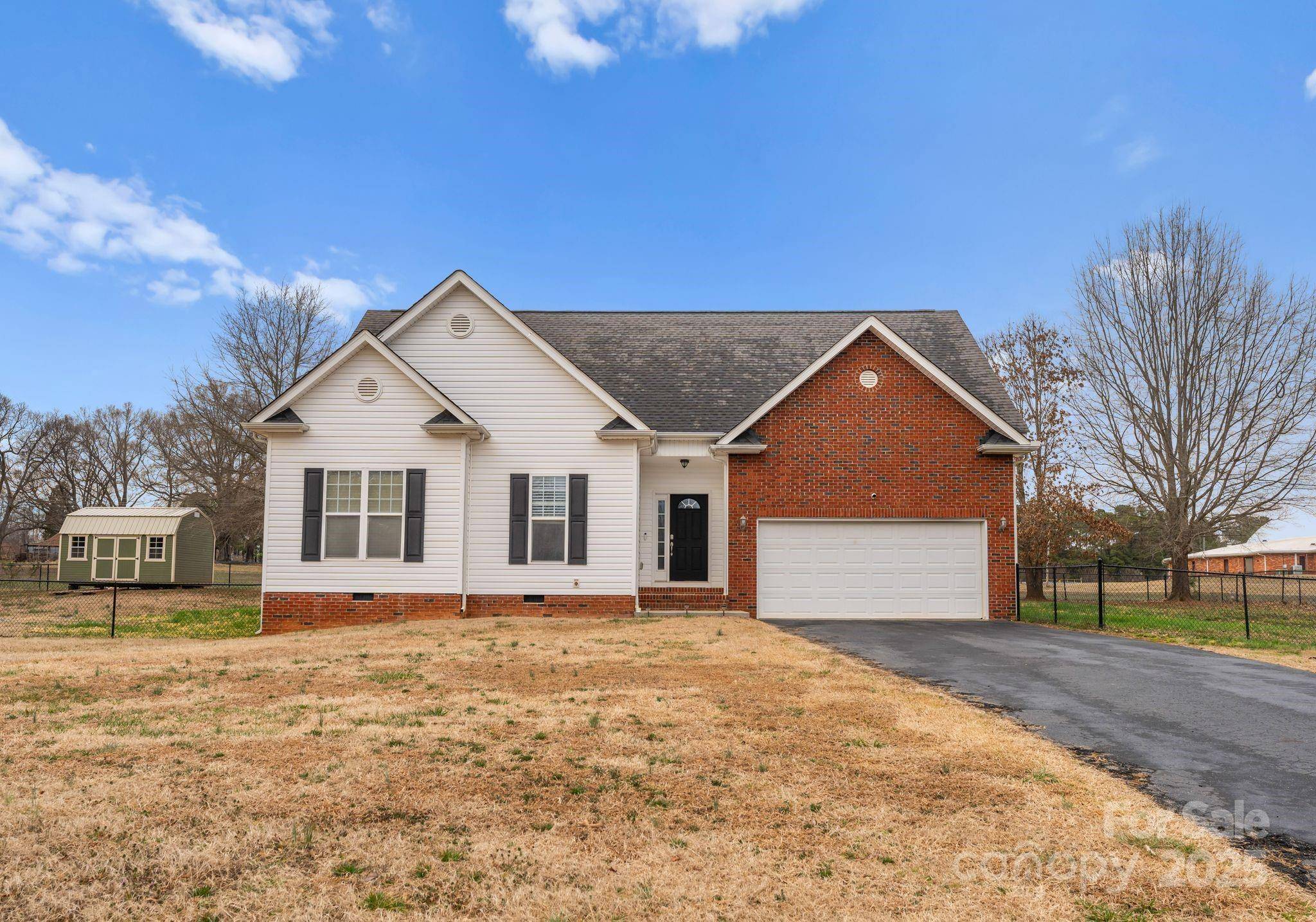 Statesville, NC 28677,134 Falling Leaf LN