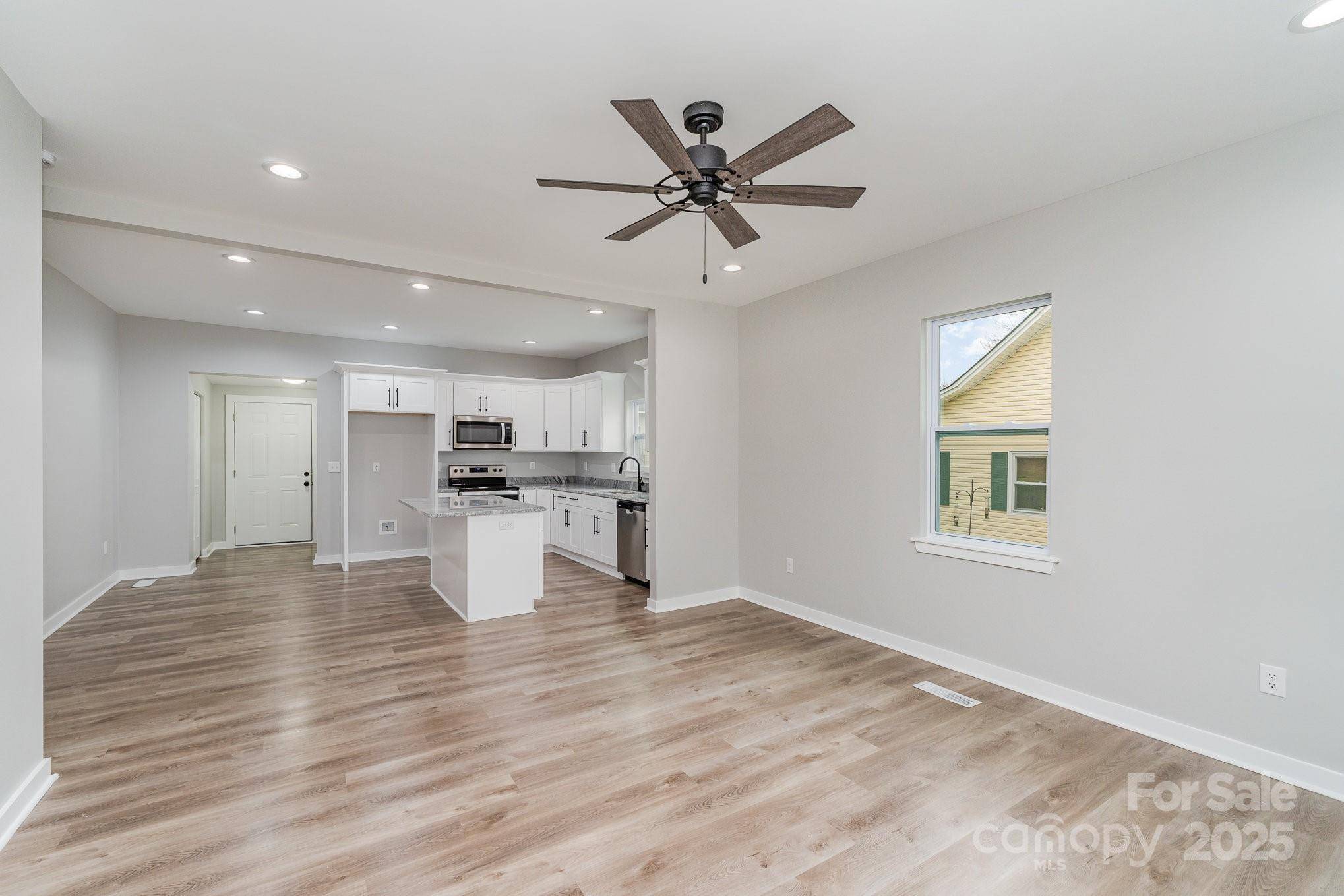 Gastonia, NC 28052,102 S Liberty ST