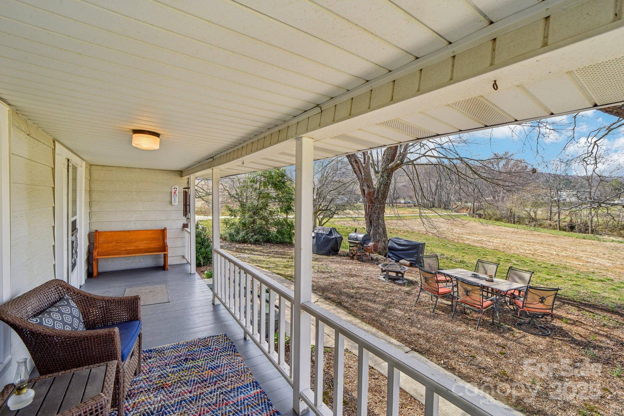 Burnsville, NC 28714,55 Jones Farm DR
