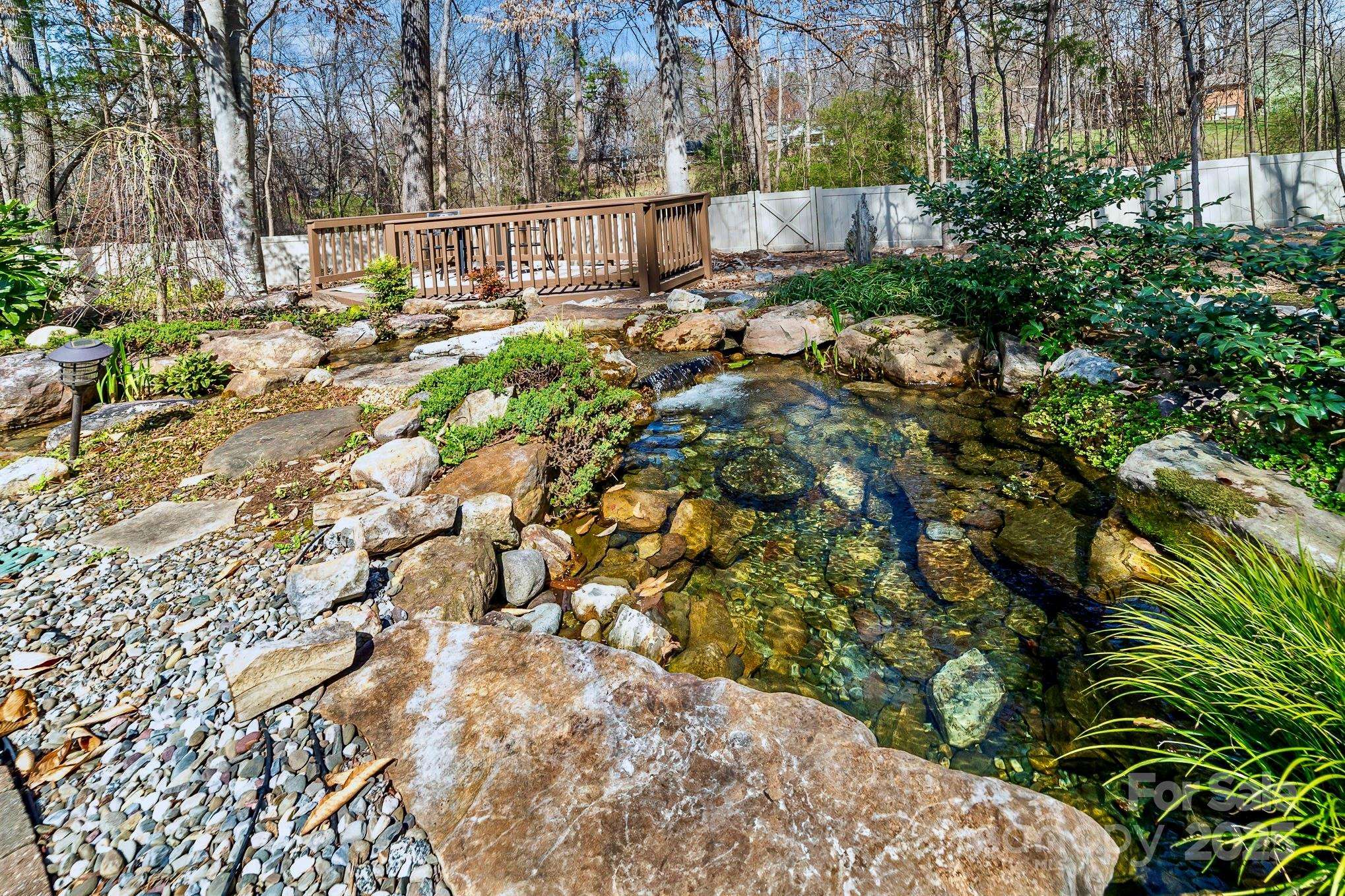 Matthews, NC 28105,1347 Lightwood DR