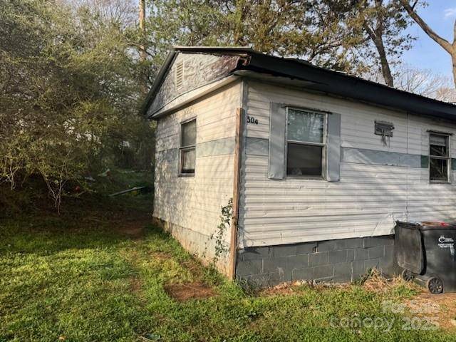 Gastonia, NC 28052,504 Elizabeth DR
