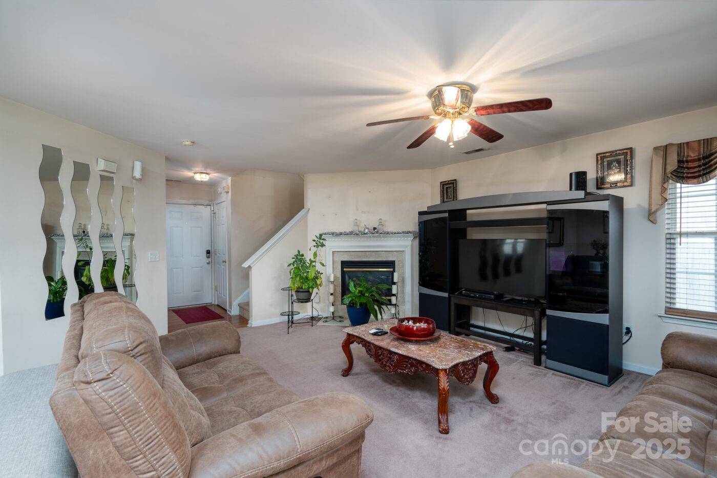 Charlotte, NC 28269,4213 Devonbridge LN