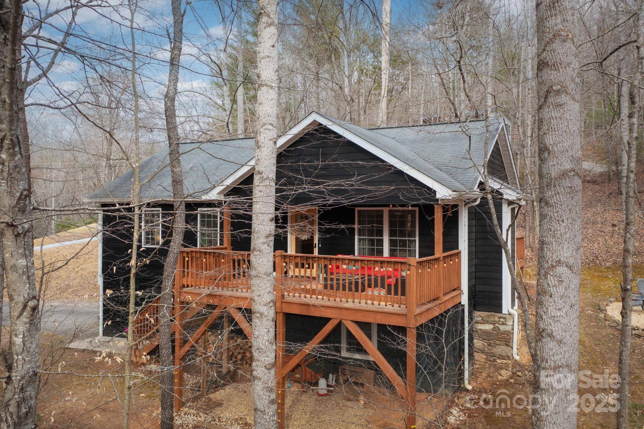 Swannanoa, NC 28778,19 Smokey Mountain DR