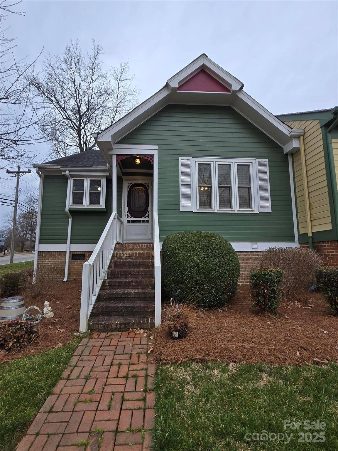 Statesville, NC 28677,446 Windsor LN