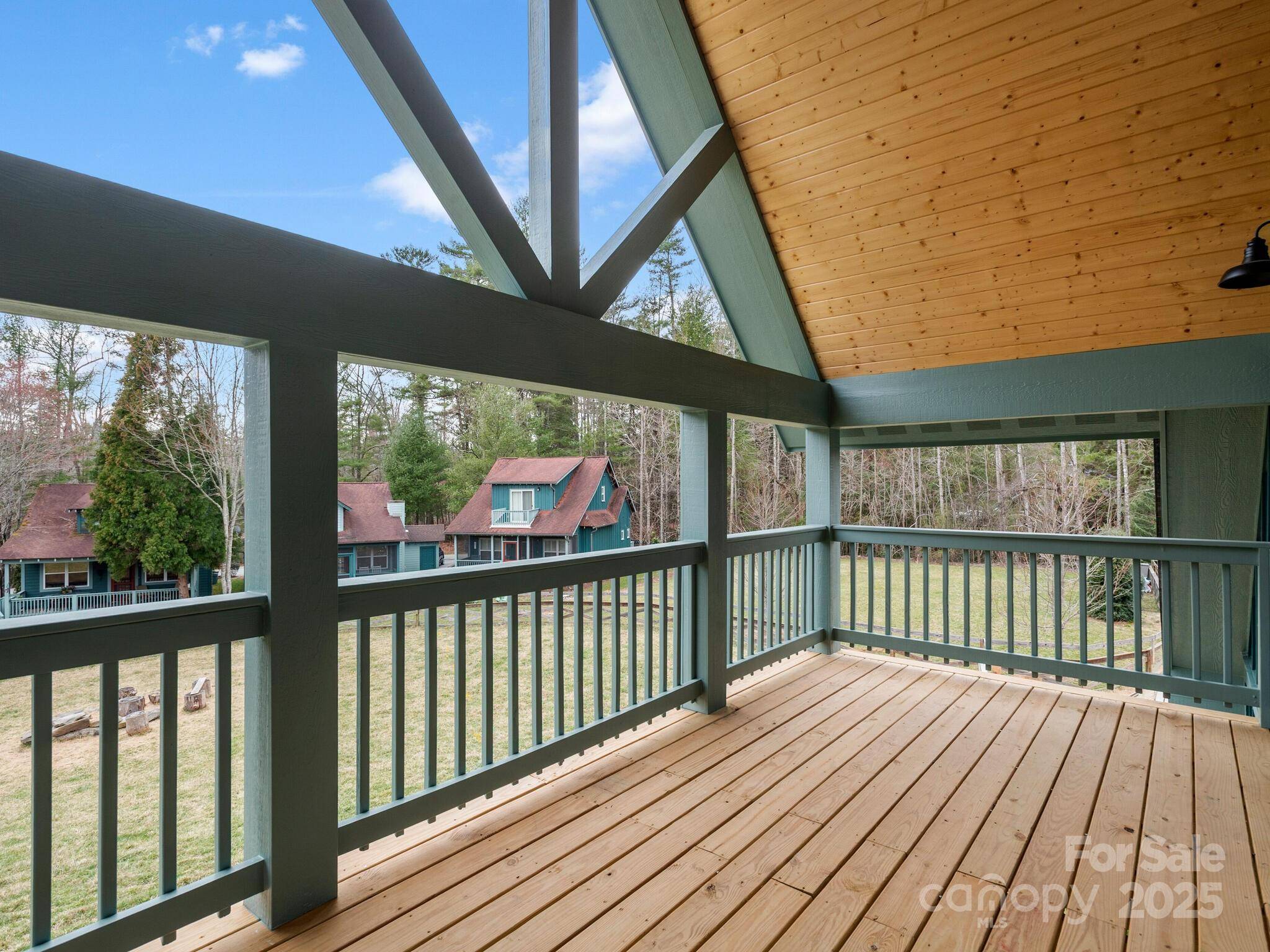 Flat Rock, NC 28731,111 Waterlily DR