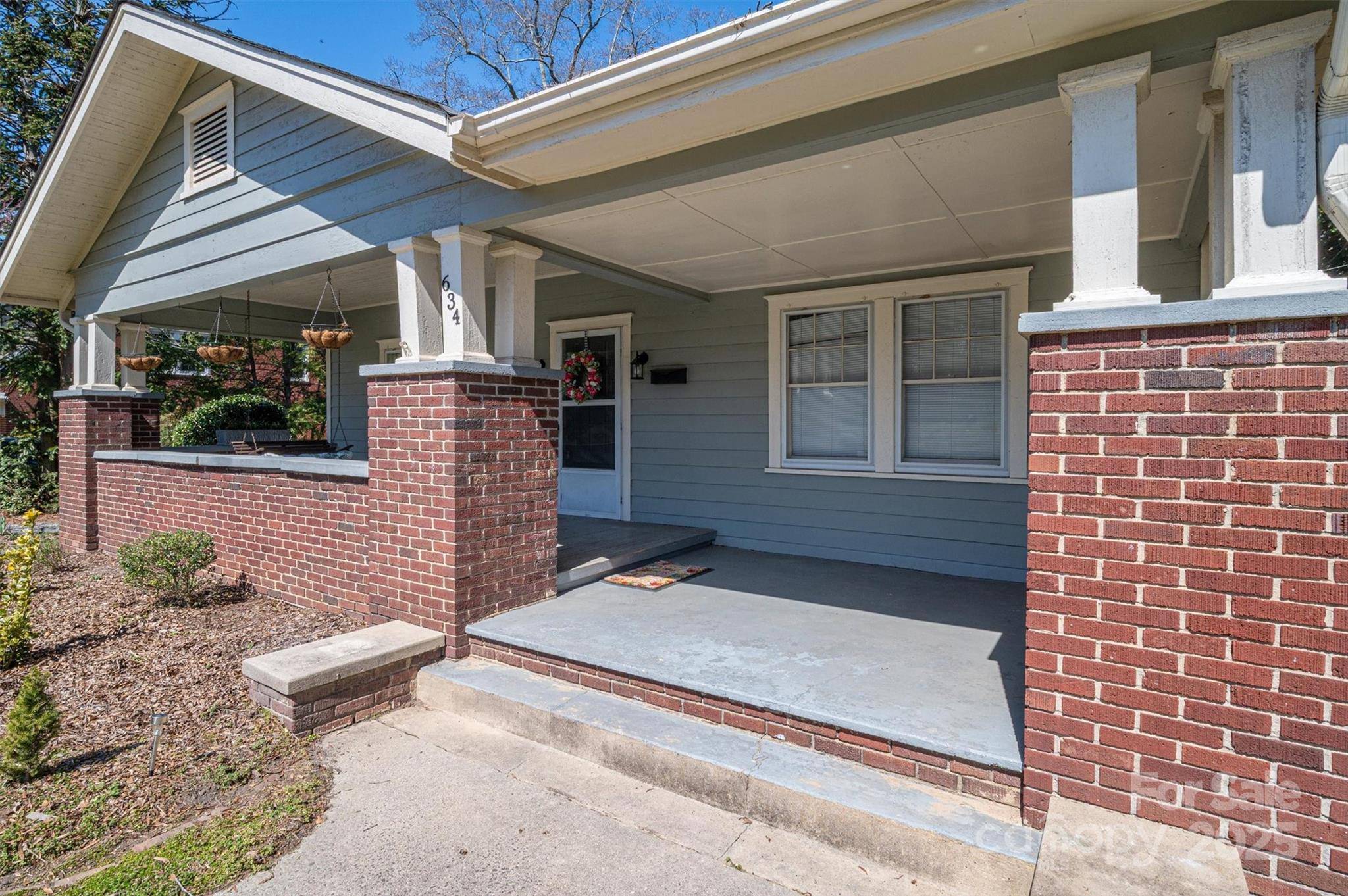 Gastonia, NC 28052,634 Carolina AVE