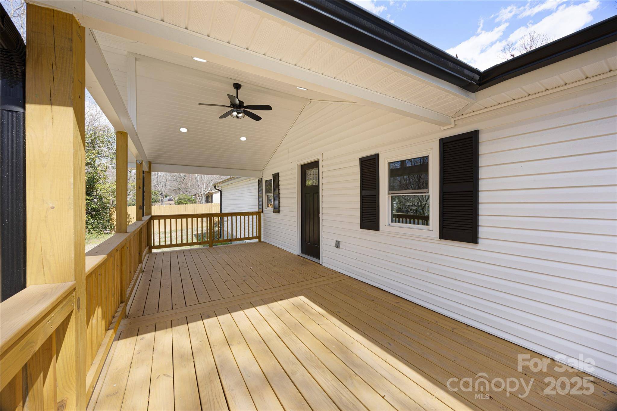 Matthews, NC 28105,5015 Forestmont DR