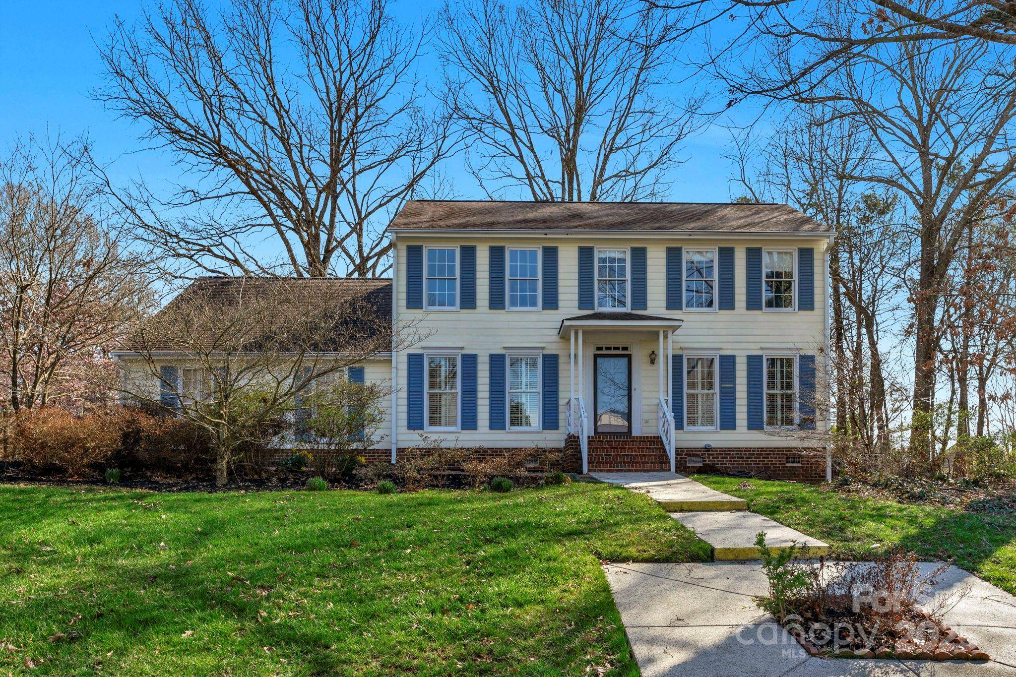 Charlotte, NC 28270,2301 Lynbridge DR