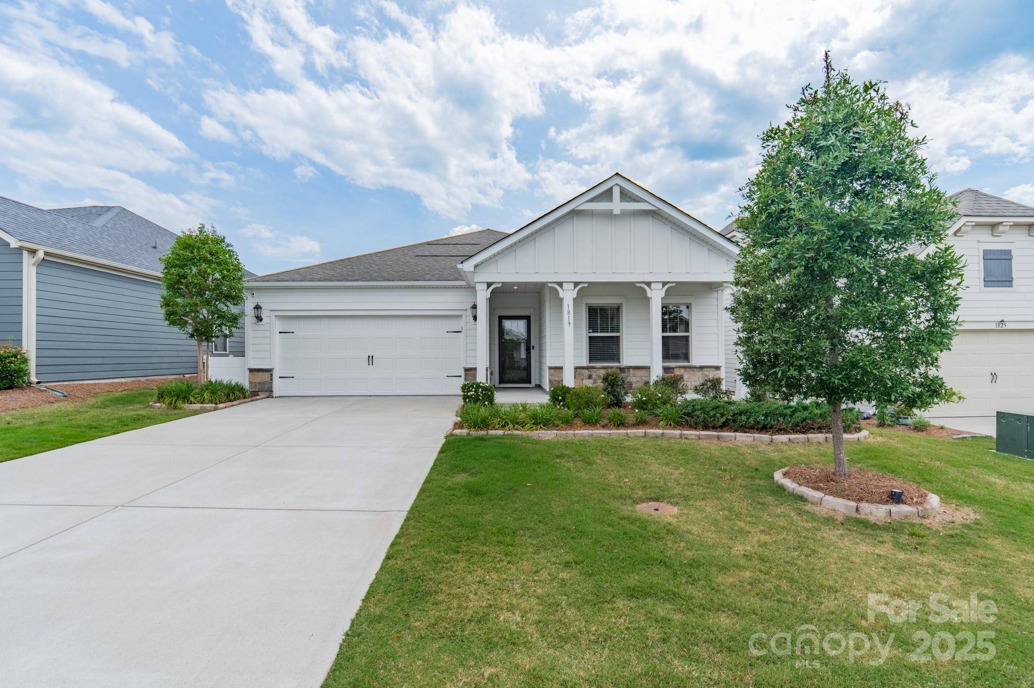 Denver, NC 28037,1819 Lotus LN