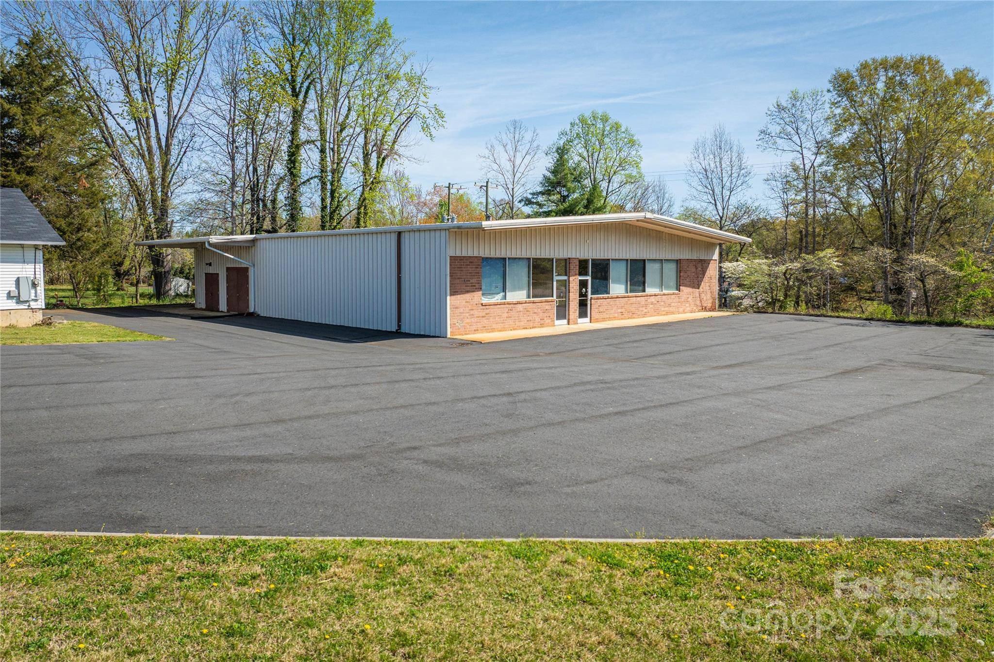 Valdese, NC 28690,103 Lovelady RD NE