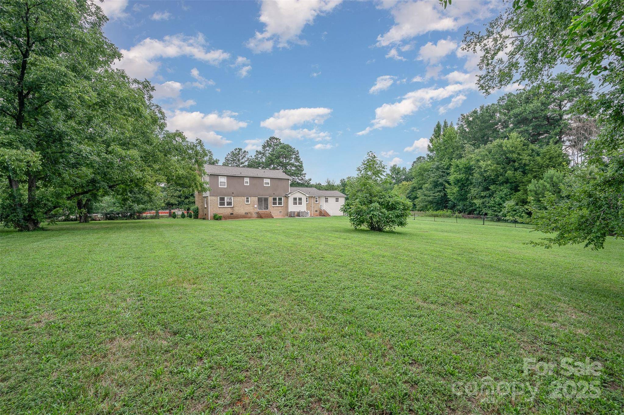 Huntersville, NC 28078,16308 Poplar Tent RD