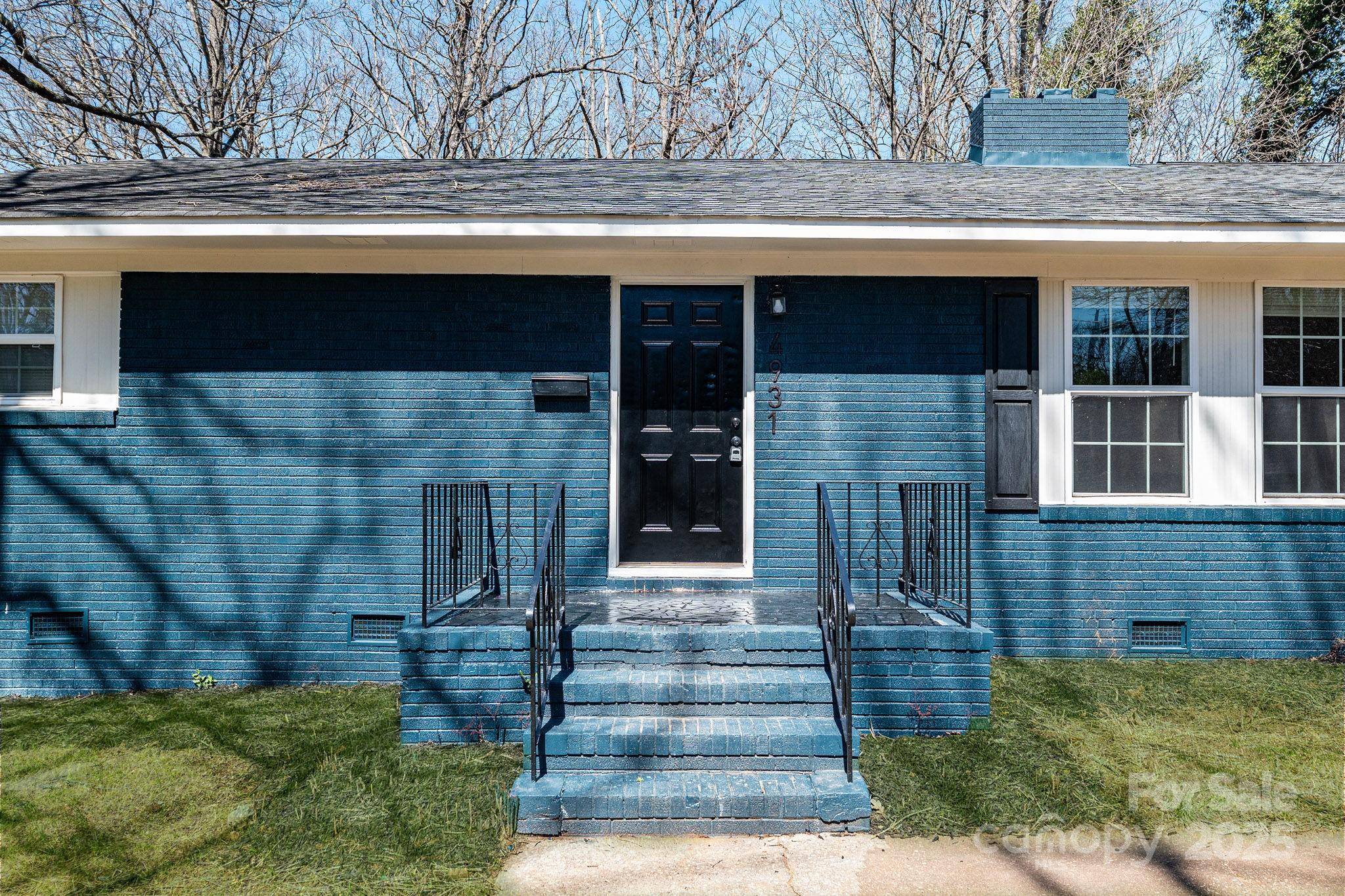 Charlotte, NC 28213,4931 Galax DR