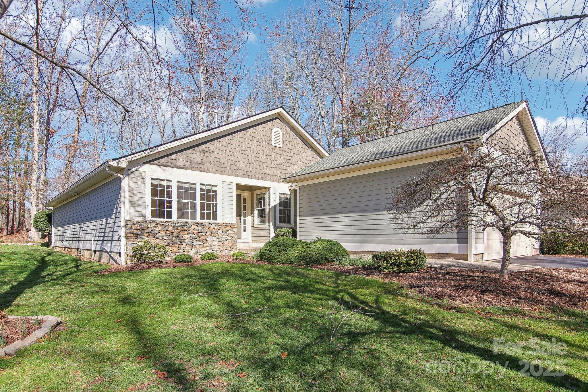 Etowah, NC 28729,241 Fairway View DR