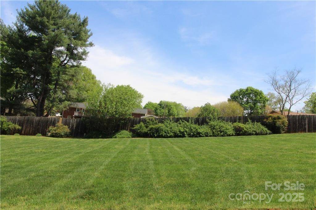 Statesville, NC 28677,4 Brookgreen PL