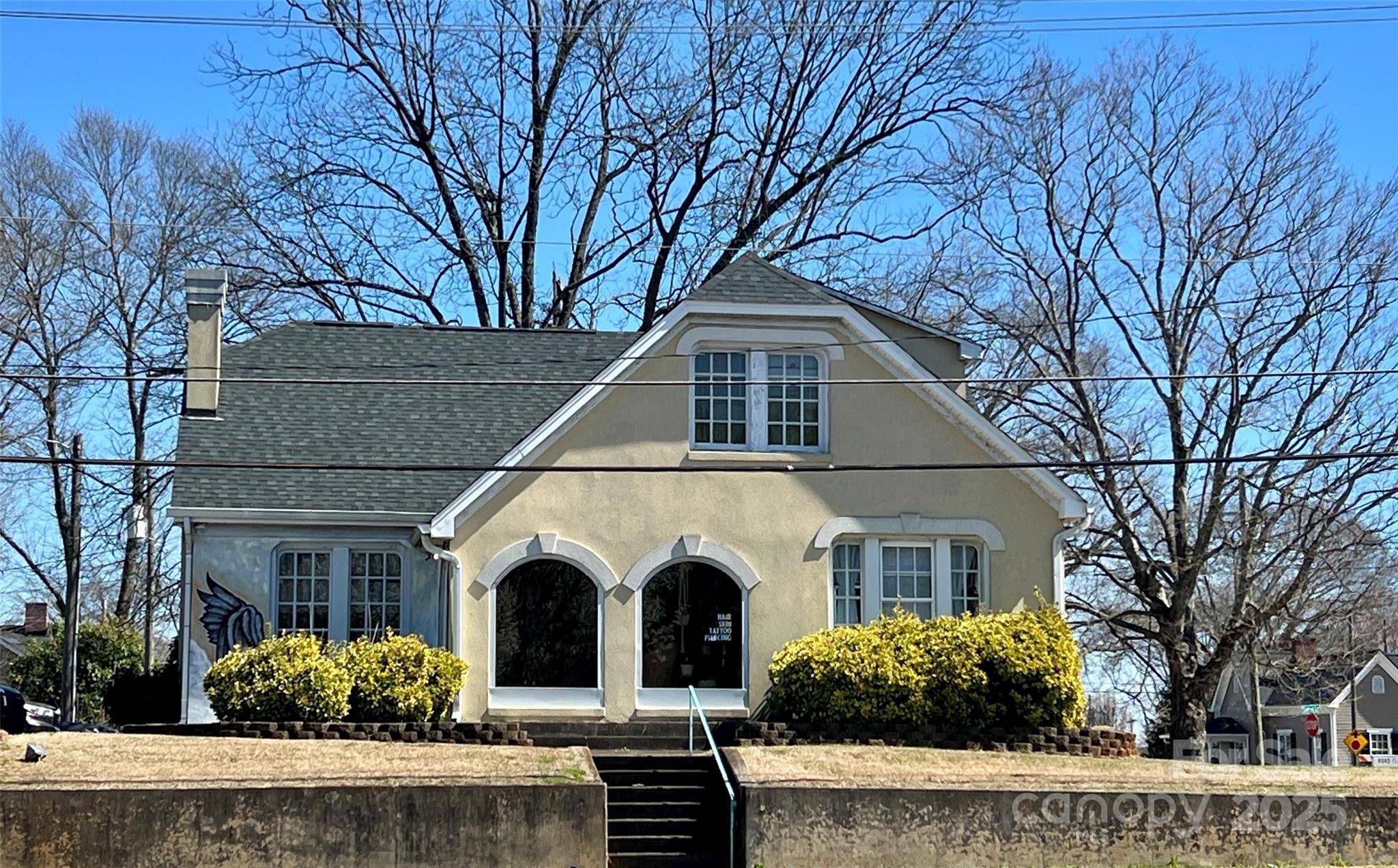 Shelby, NC 28150,625 S Lafayette ST