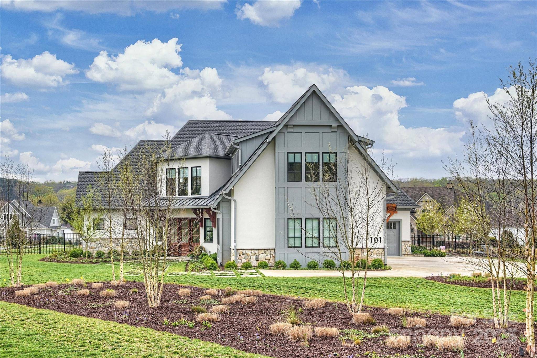 Belmont, NC 28012,101 S Shore DR