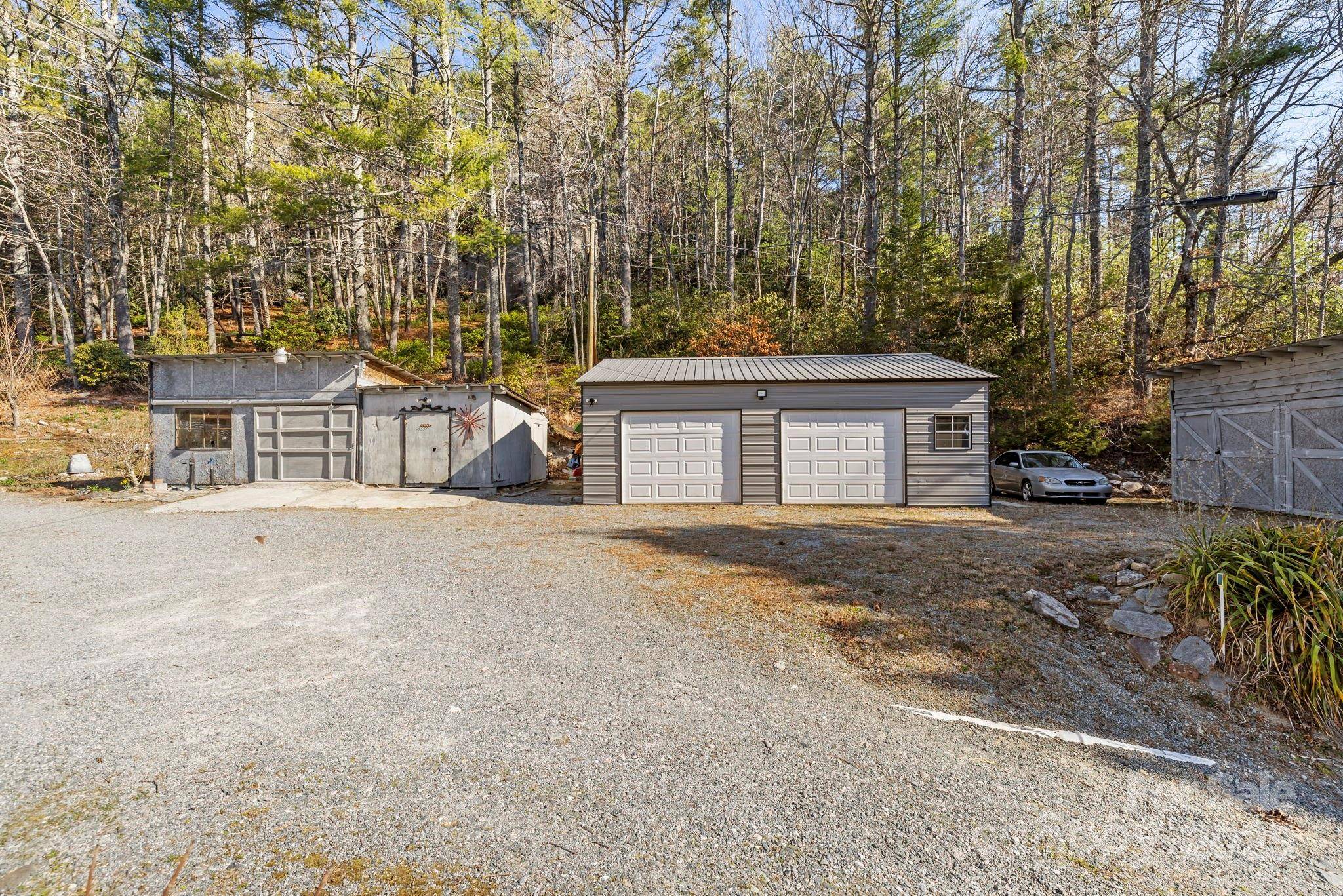 Cedar Mountain, NC 28718,81 Corn DR