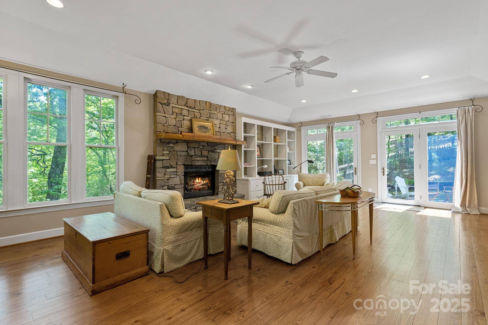 Tryon, NC 28782,2825 Hunting Country RD
