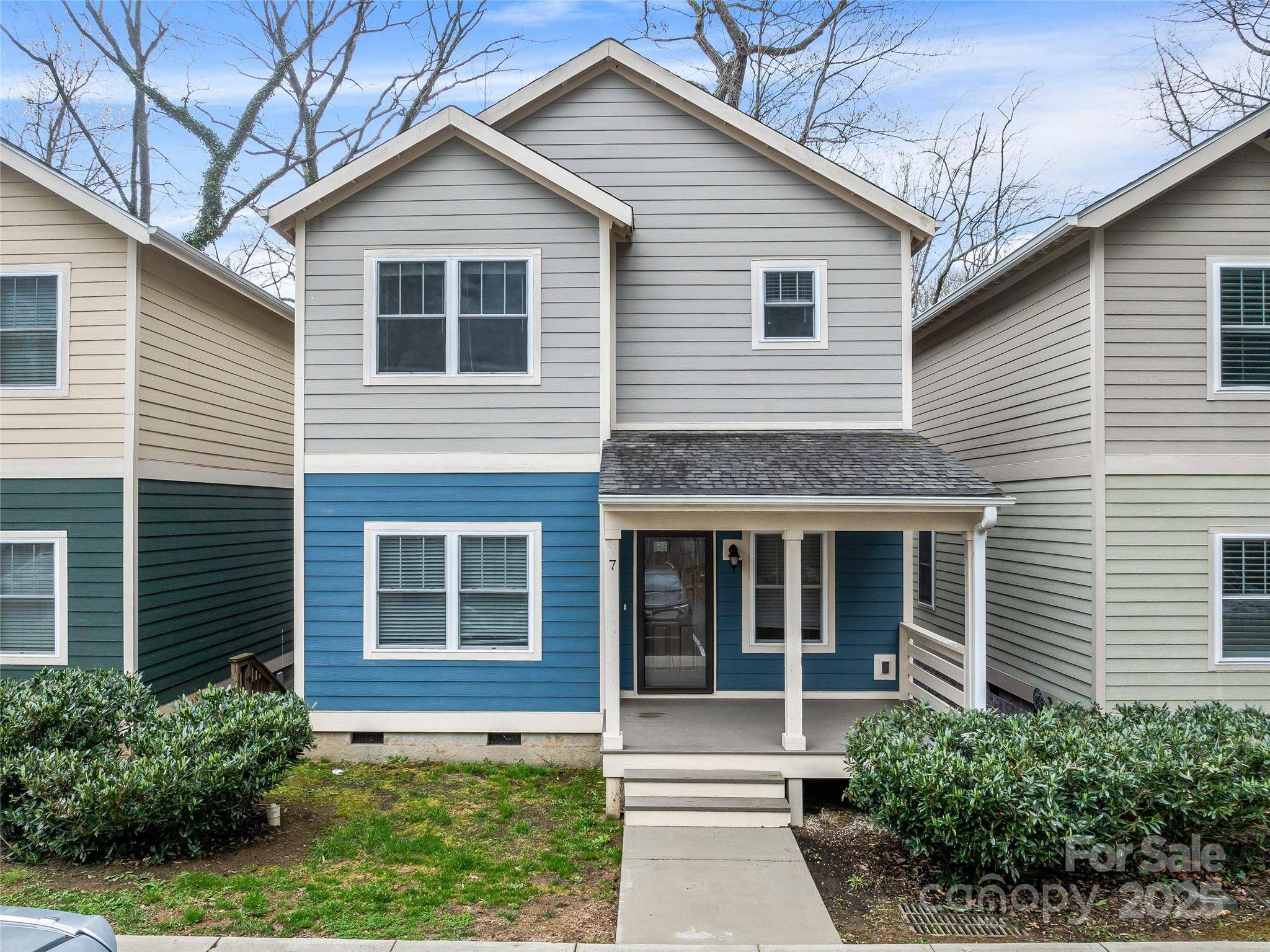 Asheville, NC 28805,129 Aurora DR #7