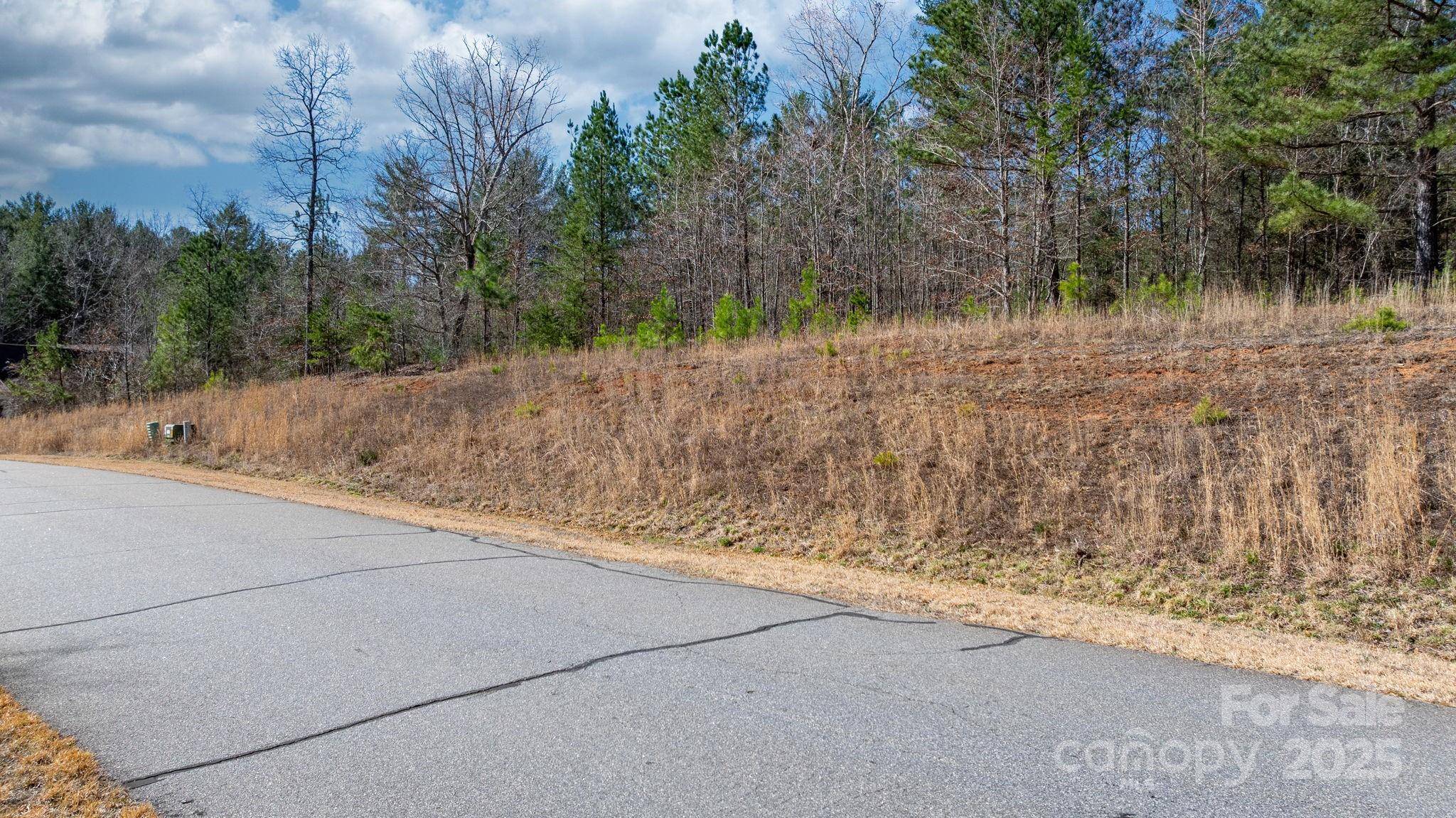 Granite Falls, NC 28630,5351 Antler Creek DR #10