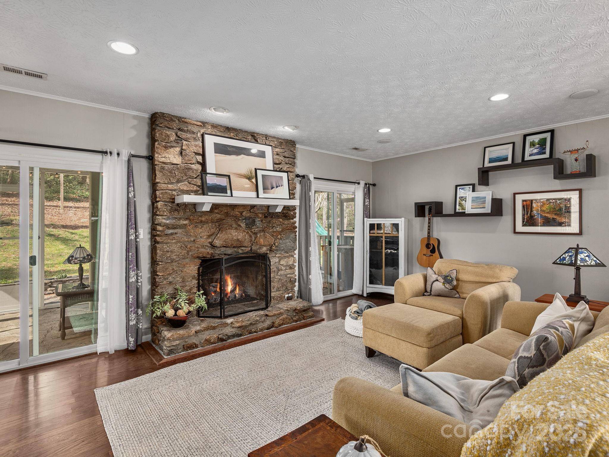 Asheville, NC 28804,324 Woody LN