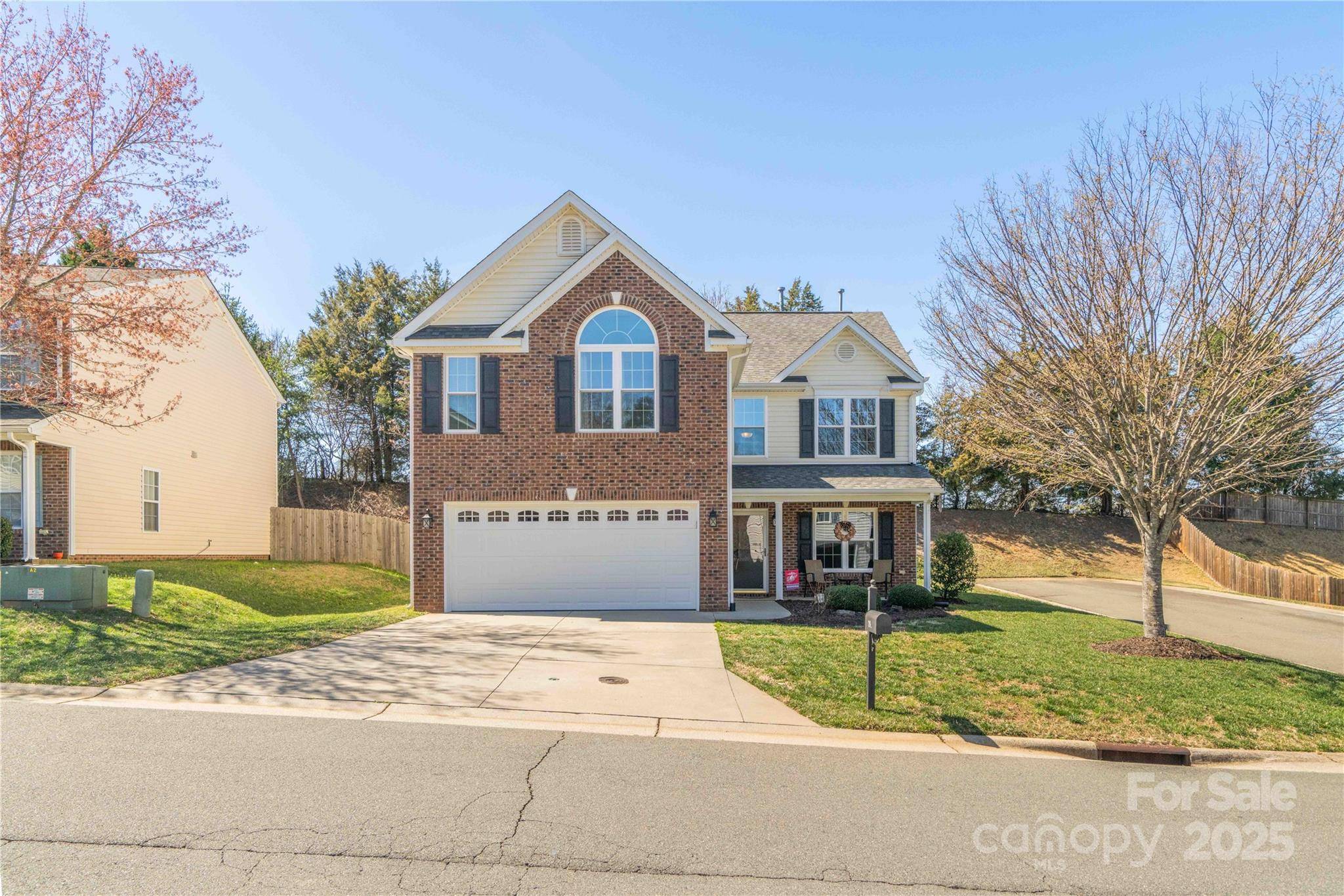 Kernersville, NC 27284,794 Peachtree Meadows CIR