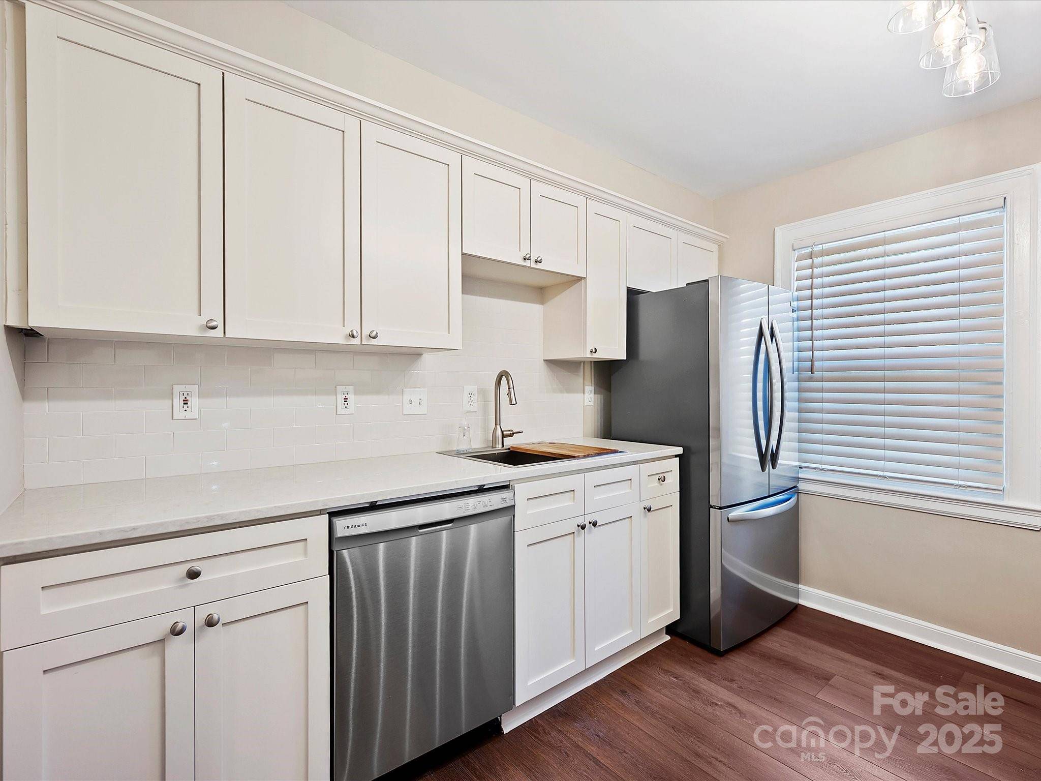 Charlotte, NC 28207,107 S Laurel AVE #101A