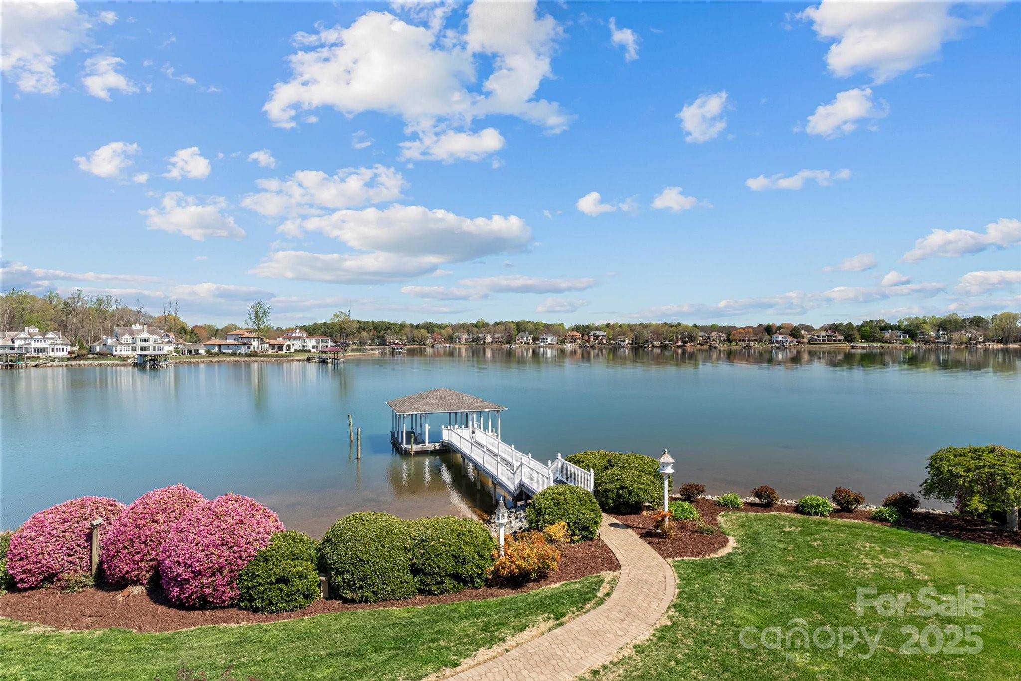 Mooresville, NC 28117,199 Prestwood LN