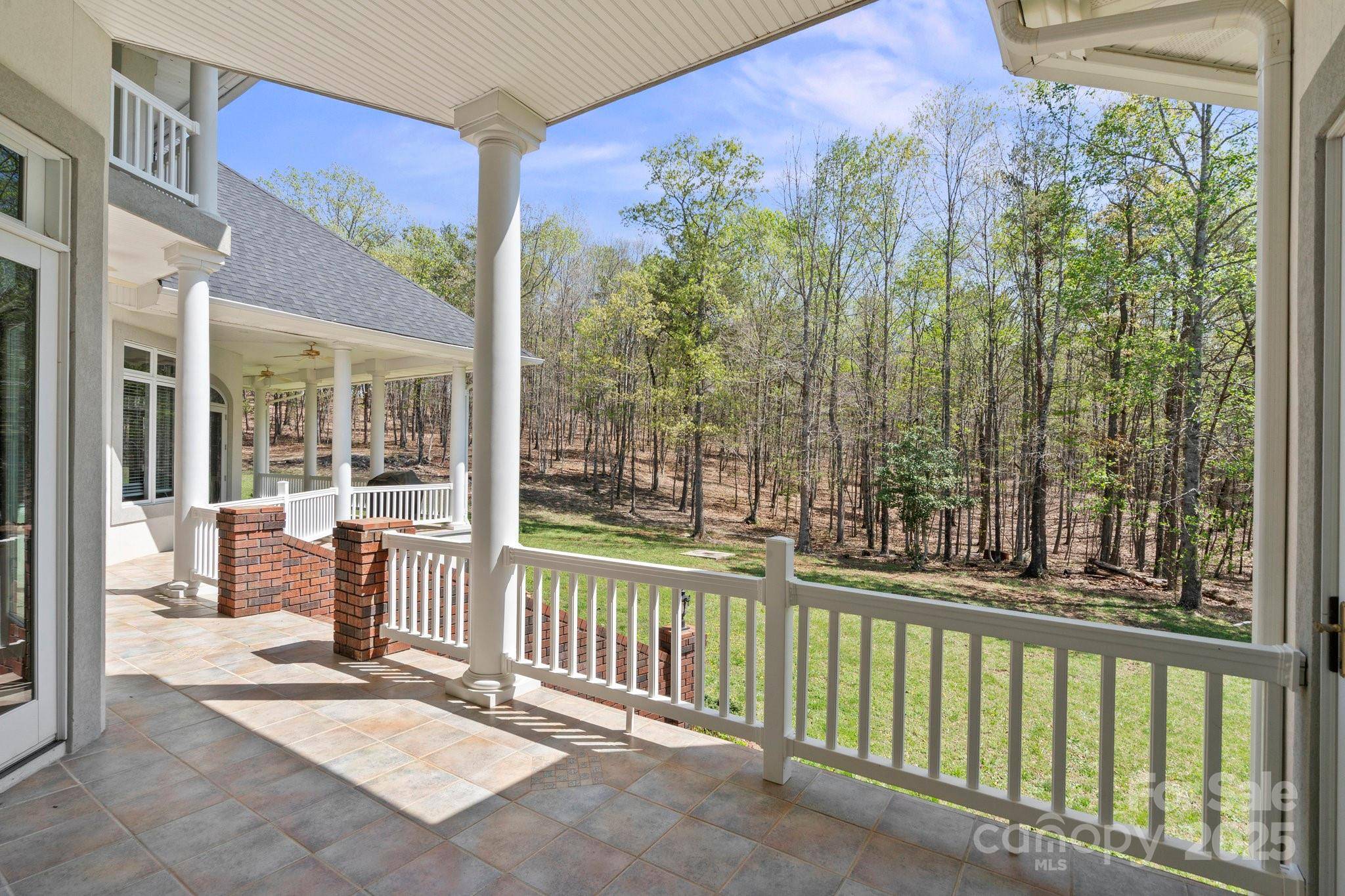 Hiddenite, NC 28636,447 Willow Pond LN