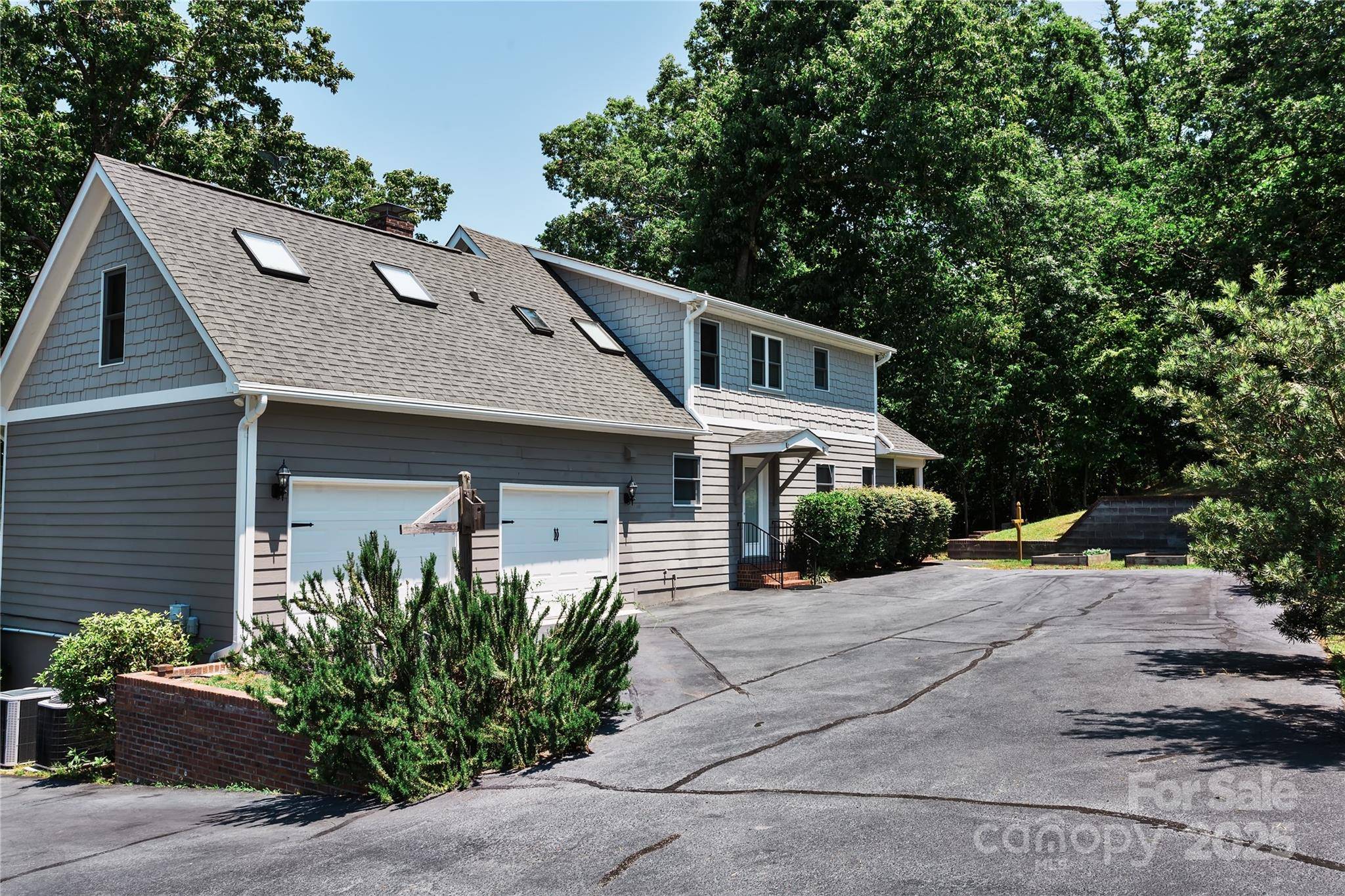 Ridgeway, SC 29130,331 Westshore DR